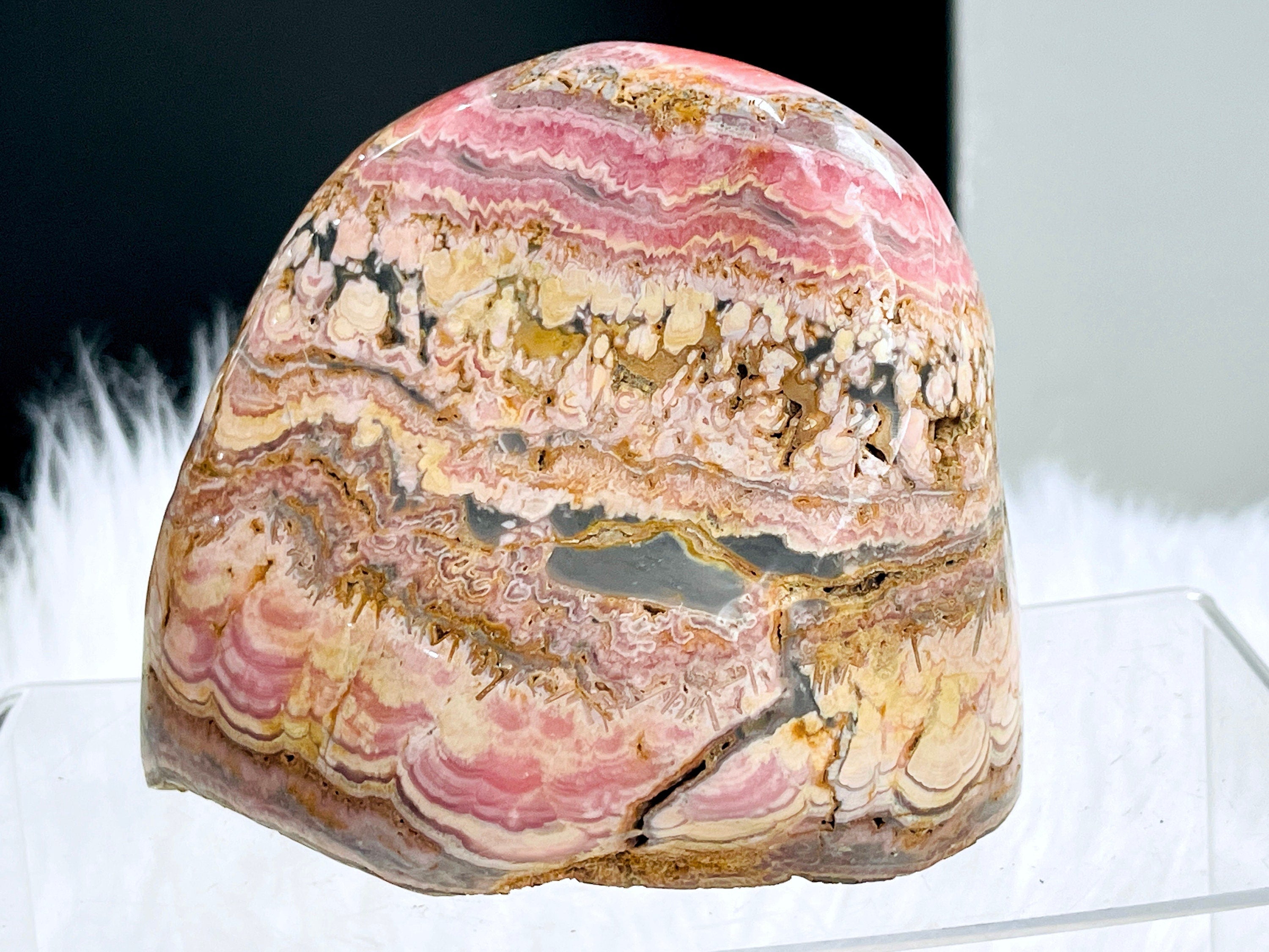Rare 1.9kg AAA Rhodochrosite Freeform – Semi-Polished Pink Crystal, Capillitas Mine, Argentina