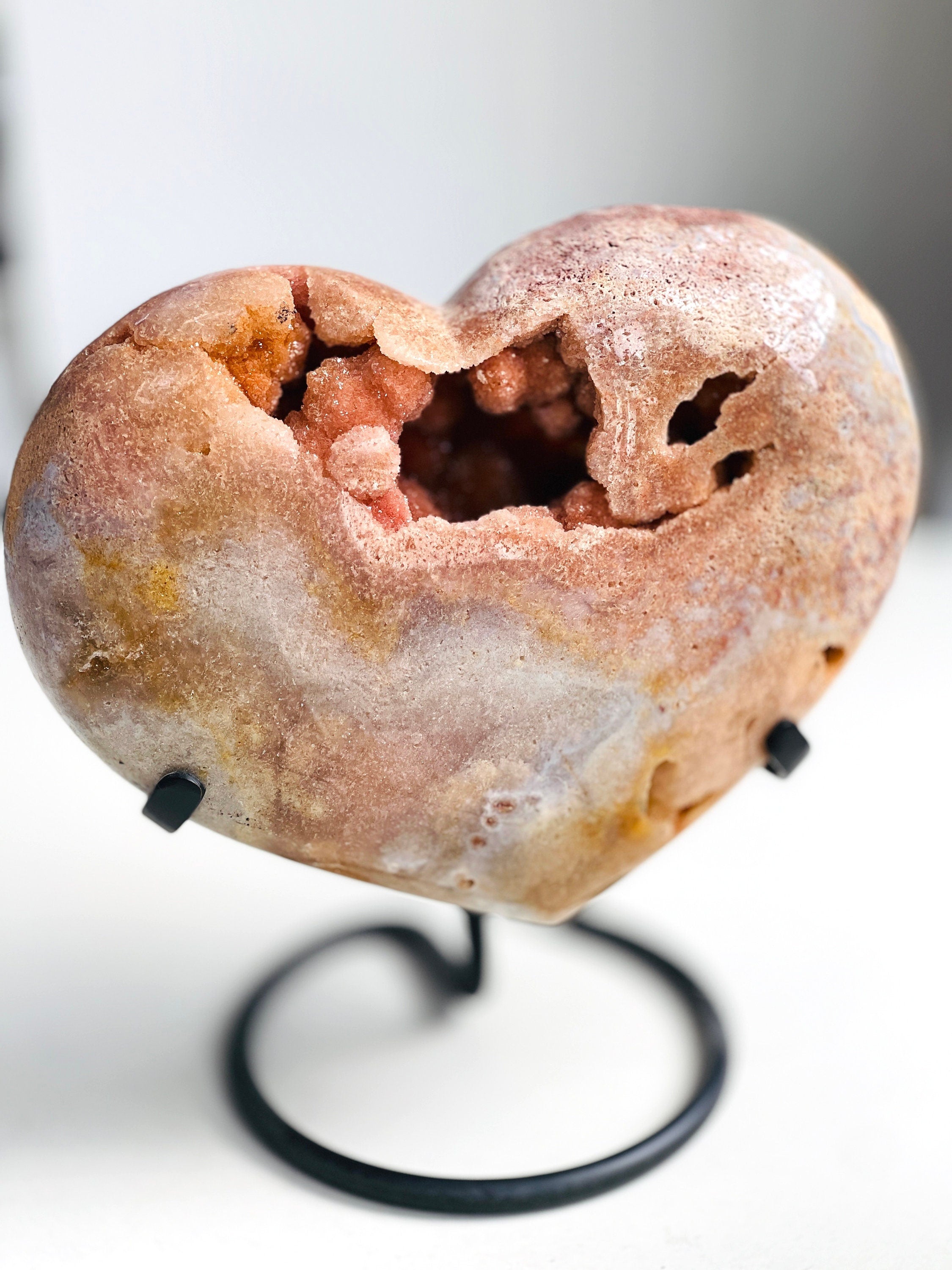 Pink Amethyst Heart, 2.8kg XXL Pink Amethyst Druzy Heart on Metal Stand, Pink Amethyst Crystal Heart, Crystal Gift, Crystal for Home decor
