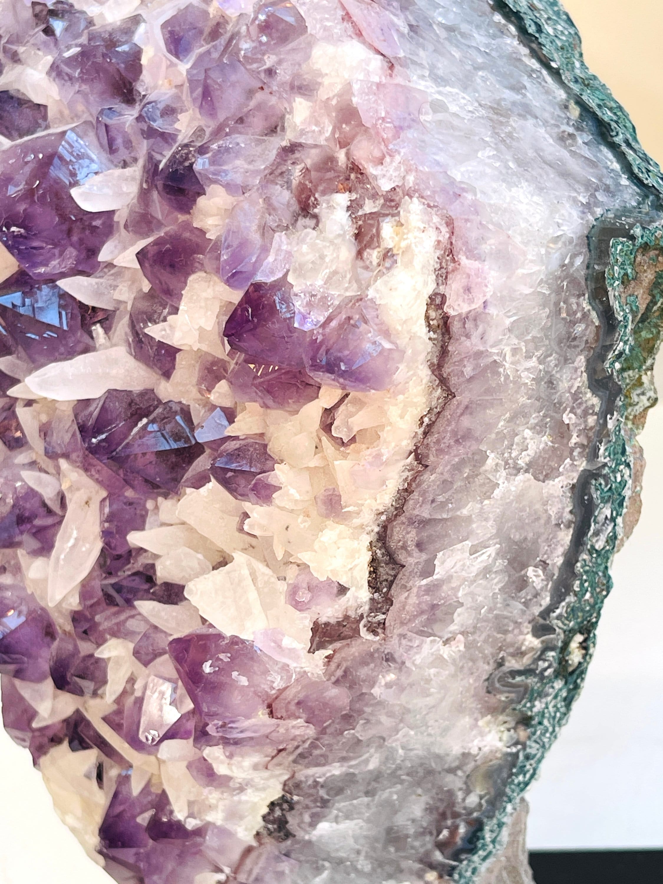 4.7kg Extraordinary Amethyst with Calcite on Metal Stand ,Amethyst Cathedral ,Large Amethyst Crystal Gift, Amethyst for Home Decor Crystal