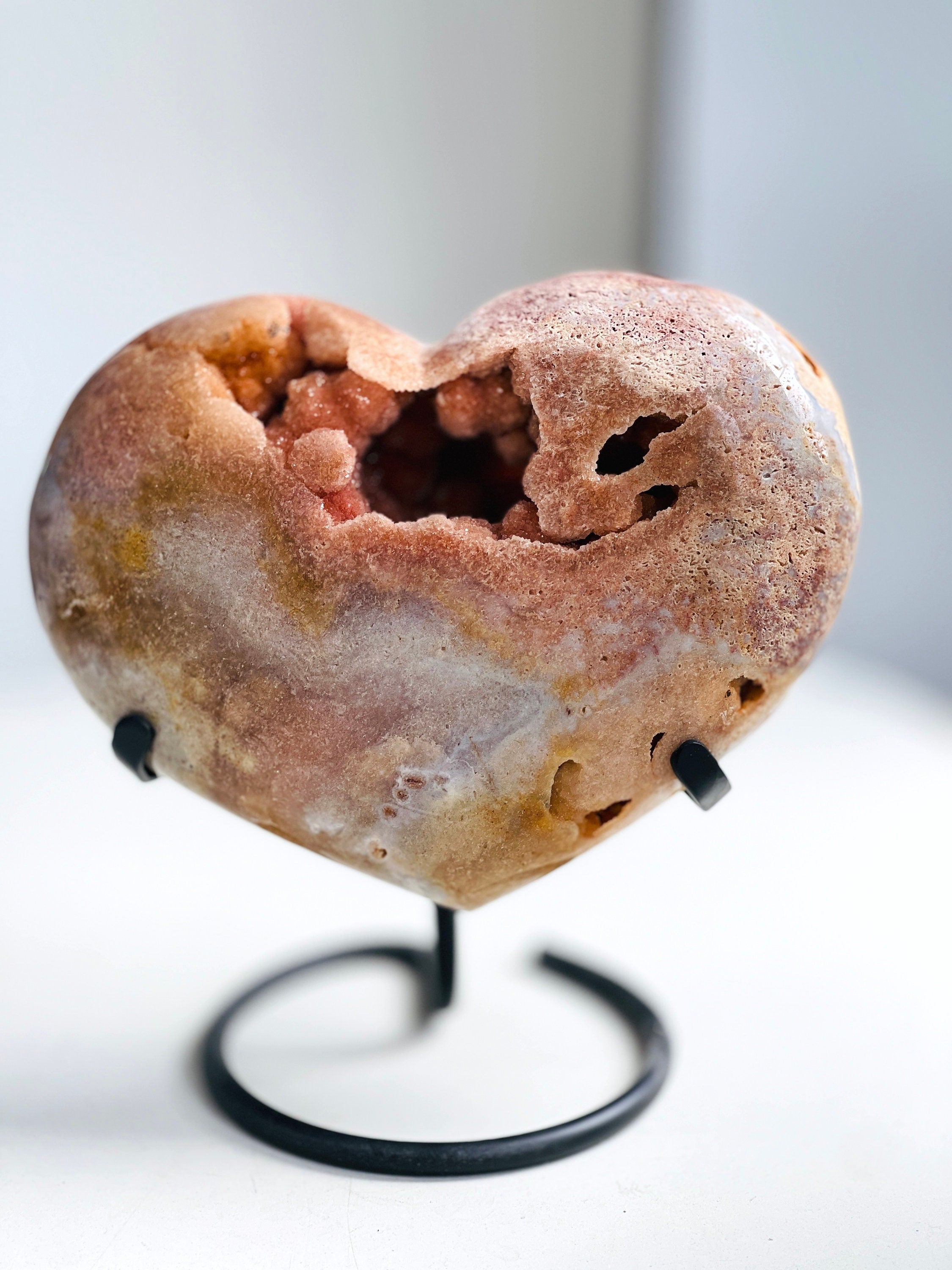 Pink Amethyst Heart, 2.8kg XXL Pink Amethyst Druzy Heart on Metal Stand, Pink Amethyst Crystal Heart, Crystal Gift, Crystal for Home decor