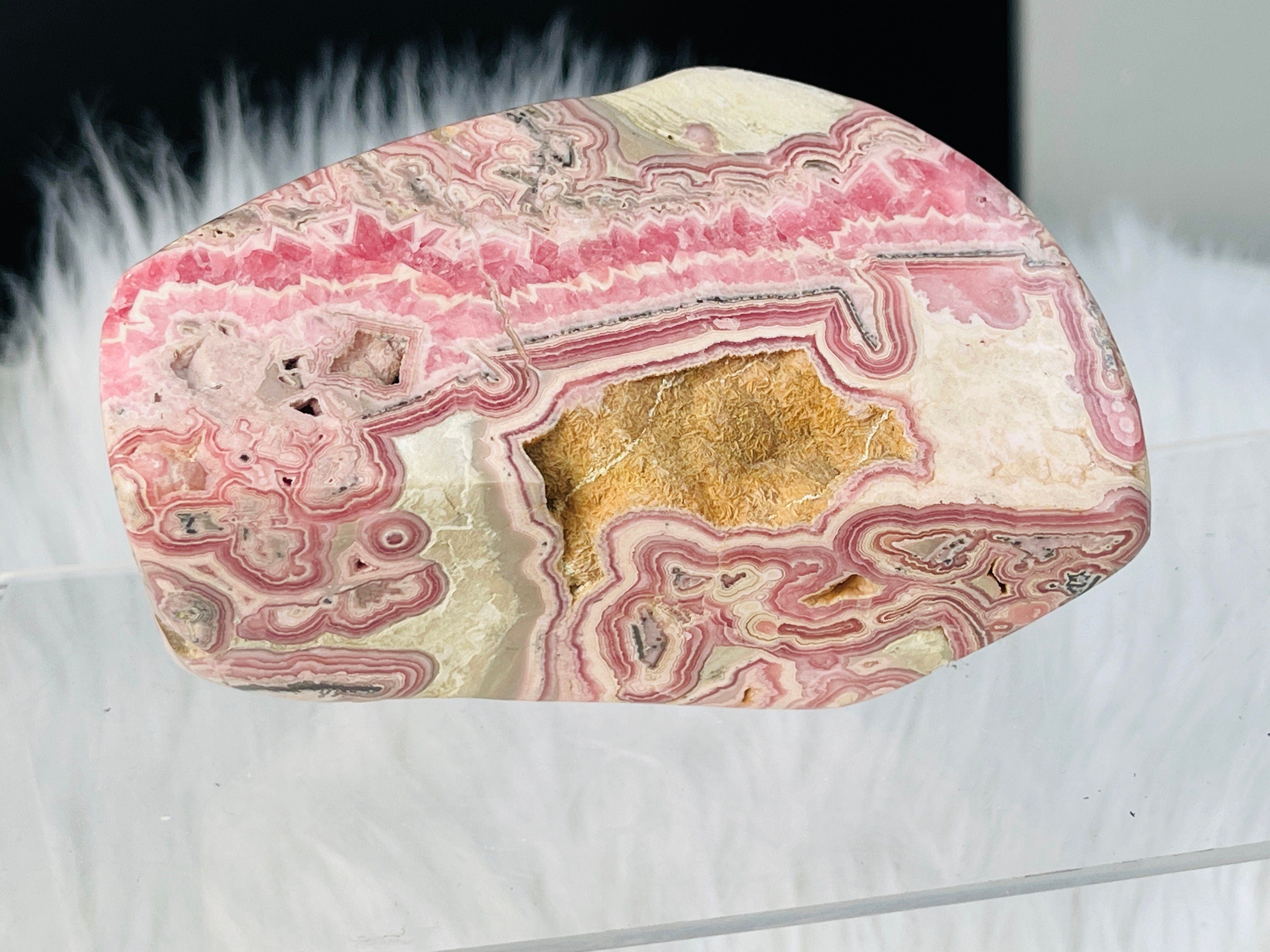1044g AAA Rhodochrosite Freeform – Collector’s Specimen from Argentina Natural Pink Rhodochrosite | Rare Crystal Statement Piece | Semi-Polished | High-End Mineral Display