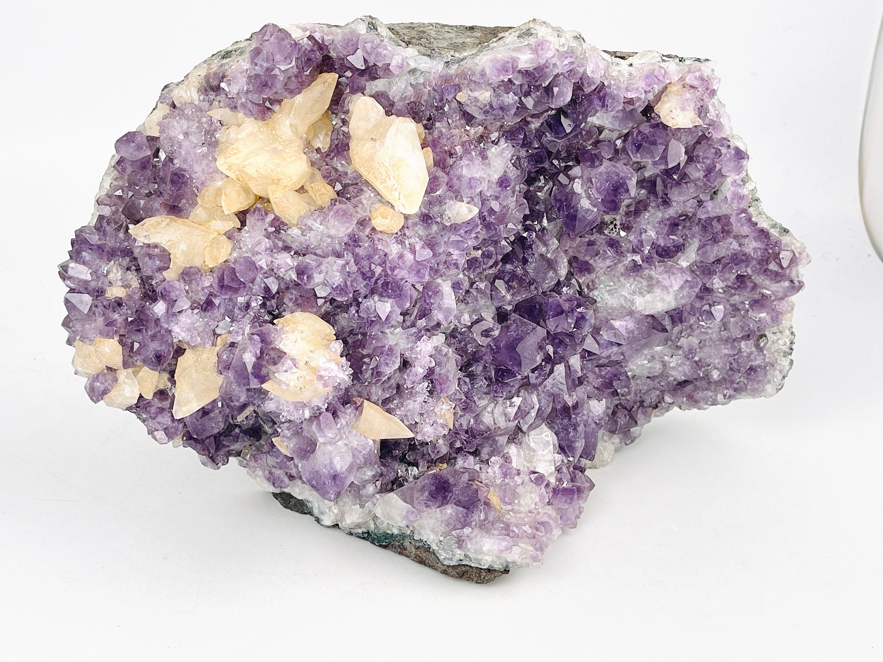 5kg Extraordinary Amethyst Geode with Calcite ,Amethyst Cathedral ,Large Amethyst Crystal Gift, Amethyst for Home Decor Crystal