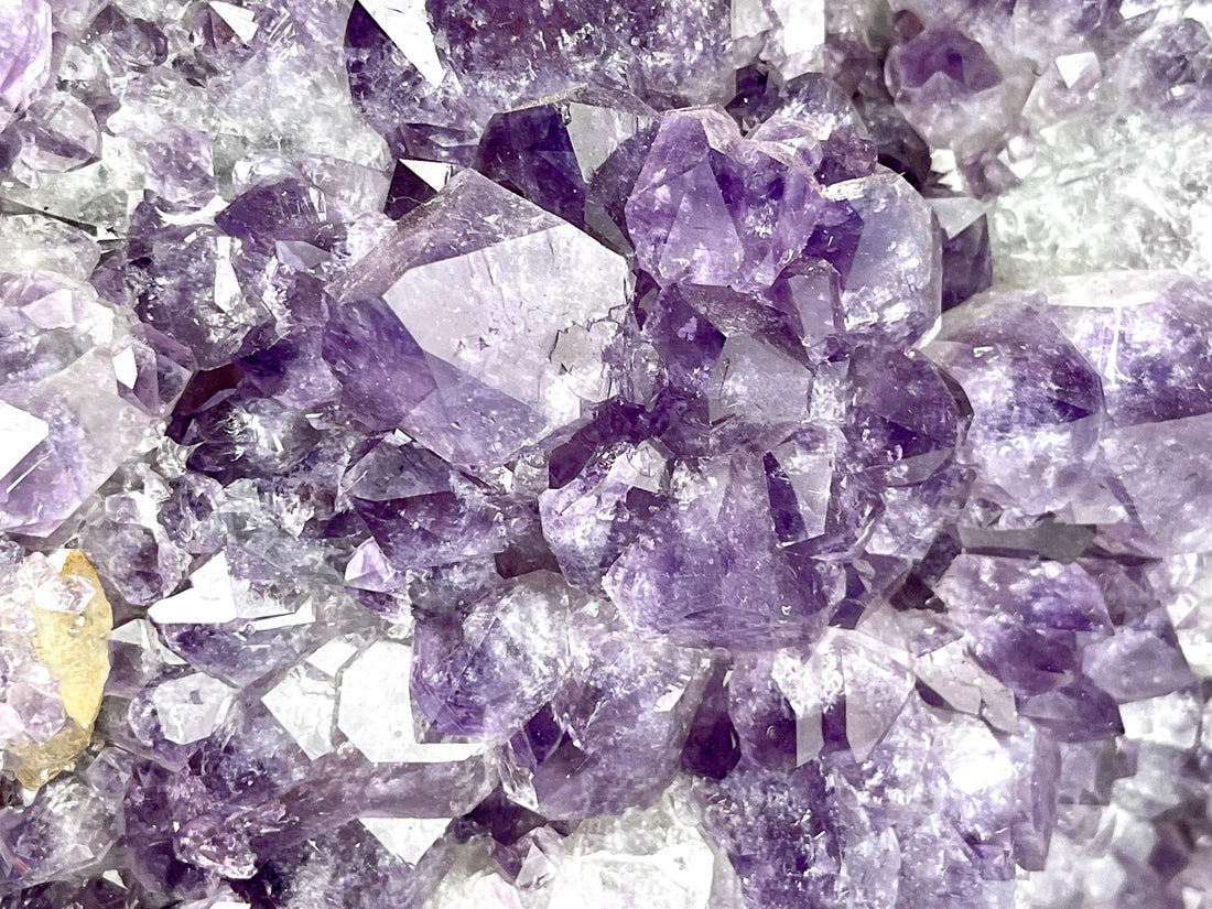 Amethyst Crystal meaning, history, geology and how to use amethyst - Million Years Crystal