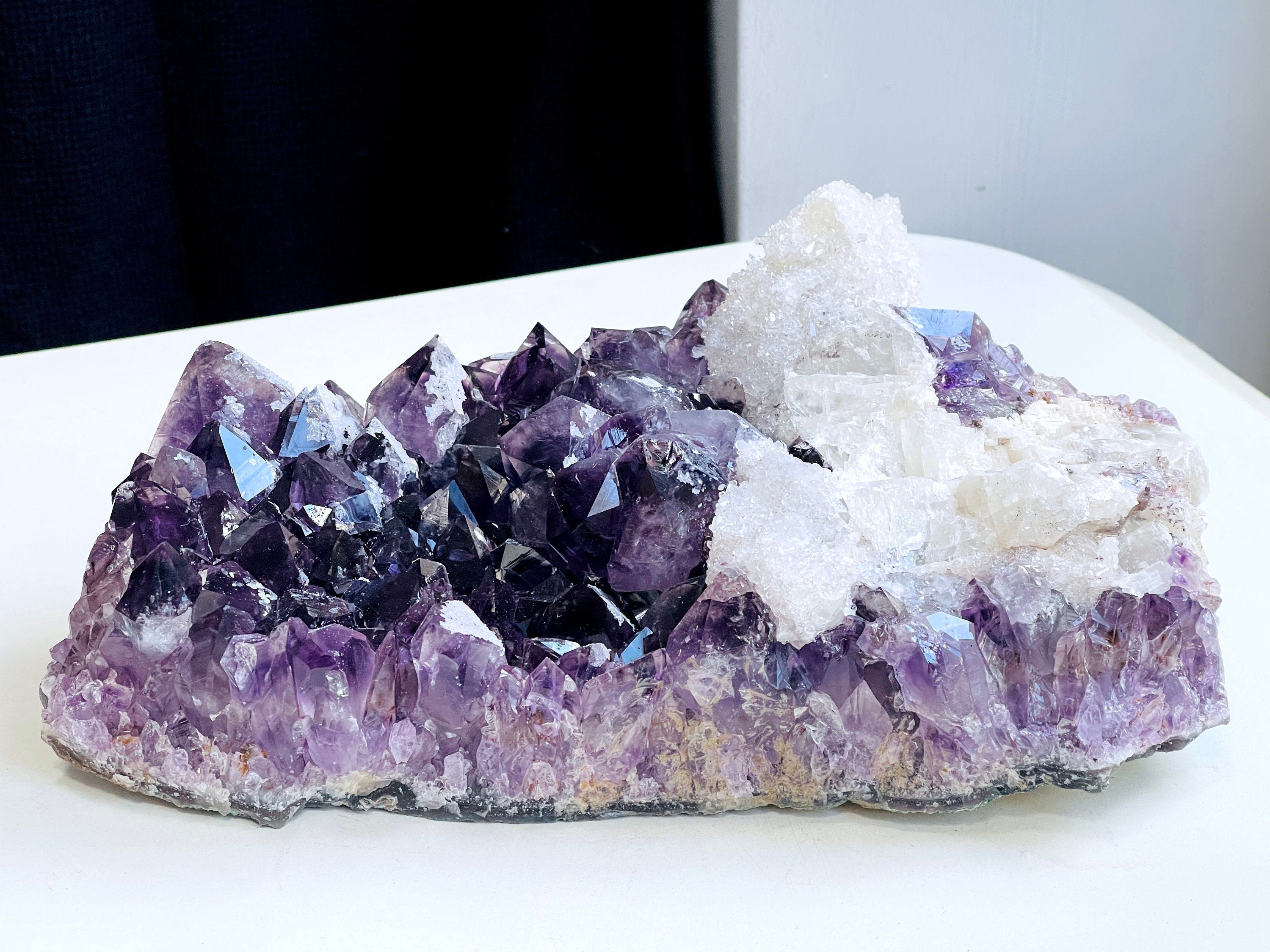 3.7kg Amethyst with Calcite Mineral Specimen– Large Raw Amethyst Cluster, High-Quality Crystal for Collectors & Decor, Natural Healing Stone