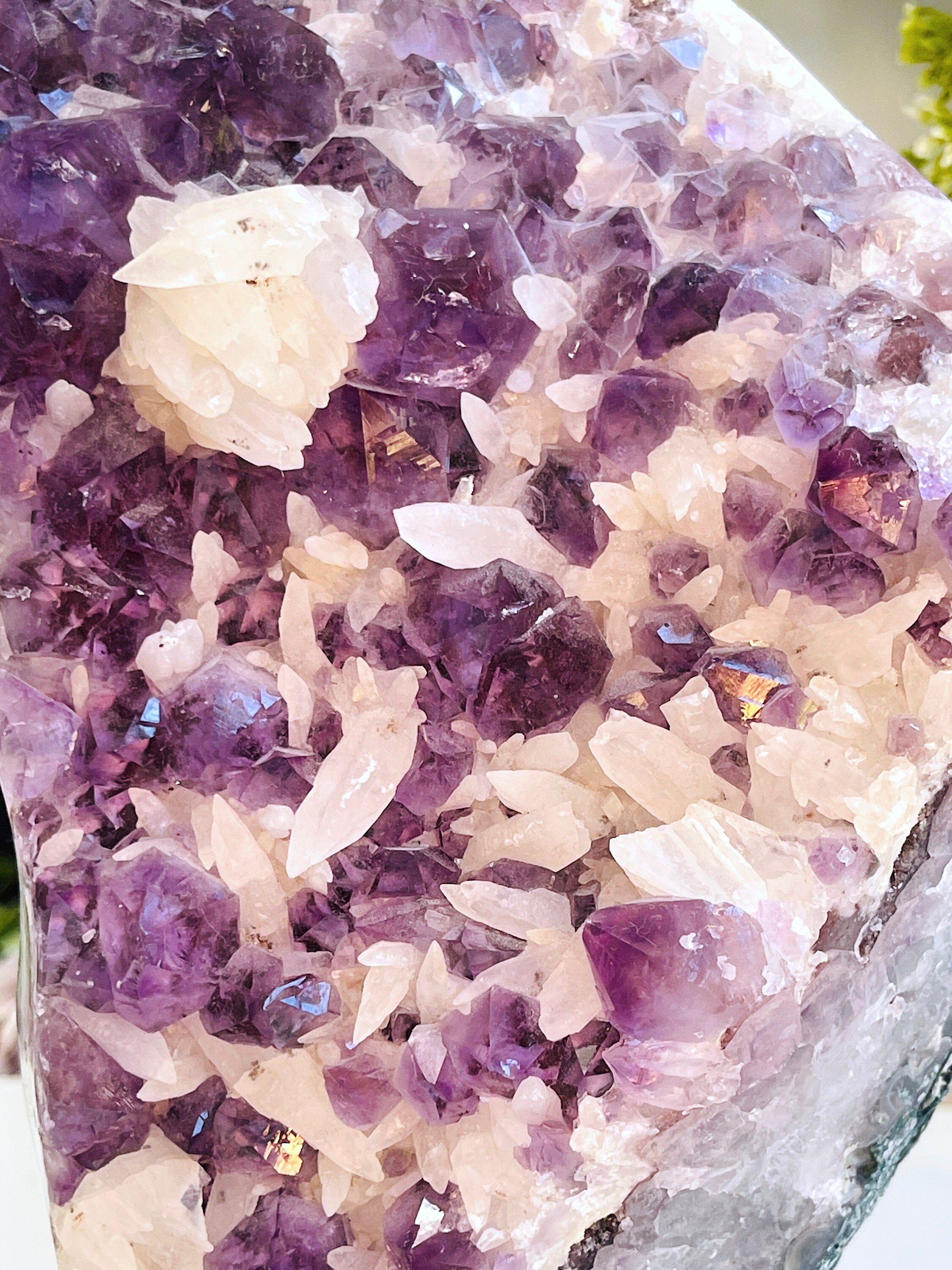 4.7kg Extraordinary Amethyst with Calcite on Metal Stand  ,Amethyst Cathedral ,Large Amethyst Crystal Gift, Amethyst for Home Decor Crystal