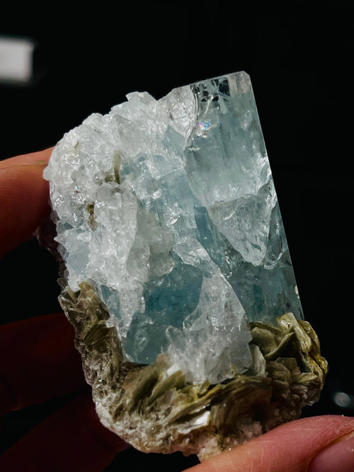 113g Natural Aquamarine Beryl Specimen with Muscovite – Raw Crystal from Skardu, Pakistan - Million Years Crystal
