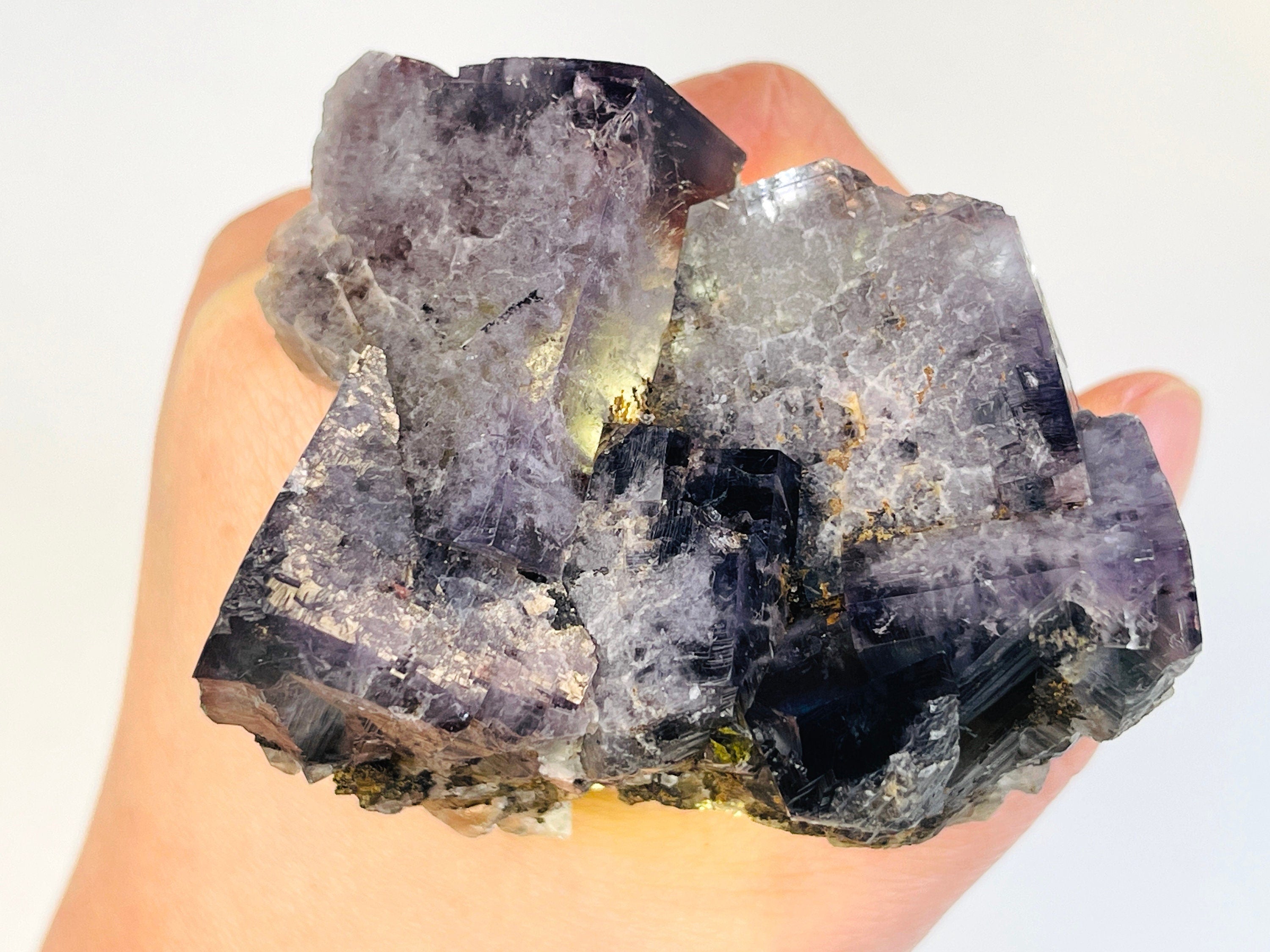 New Find Purple Fluorite Crystal from the Lady Annabella Mine, Weardale, Fluorescent Fluorite Specimen,Raw Fluorite, Mineral Specimen- P5