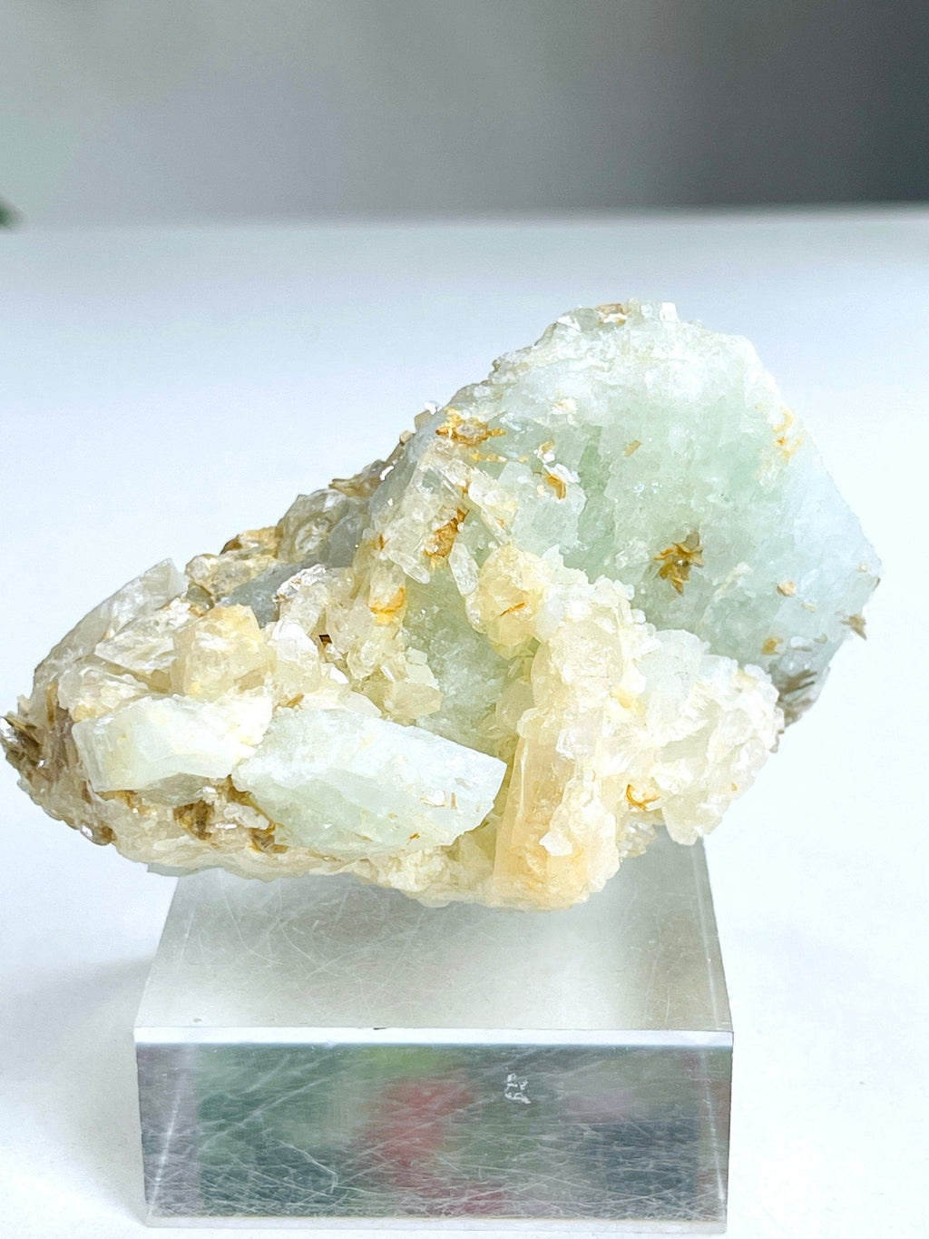 203g Natural Aquamarine Beryl Specimen with Muscovite – Raw Crystal from Skardu, Pakistan - Million Years Crystal