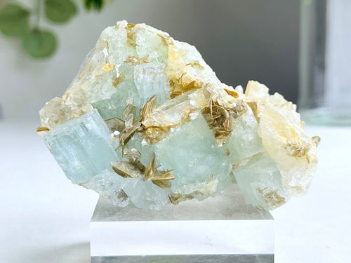 203g Natural Aquamarine Beryl Specimen with Muscovite – Raw Crystal from Skardu, Pakistan - Million Years Crystal
