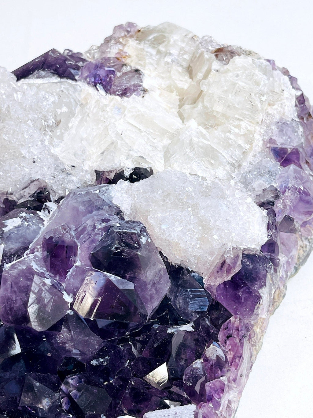 3.7kg Amethyst with Calcite Mineral Specimen– Large Raw Amethyst Cluster, High-Quality Crystal for Collectors & Decor, Natural Healing Stone - Million Years Crystal