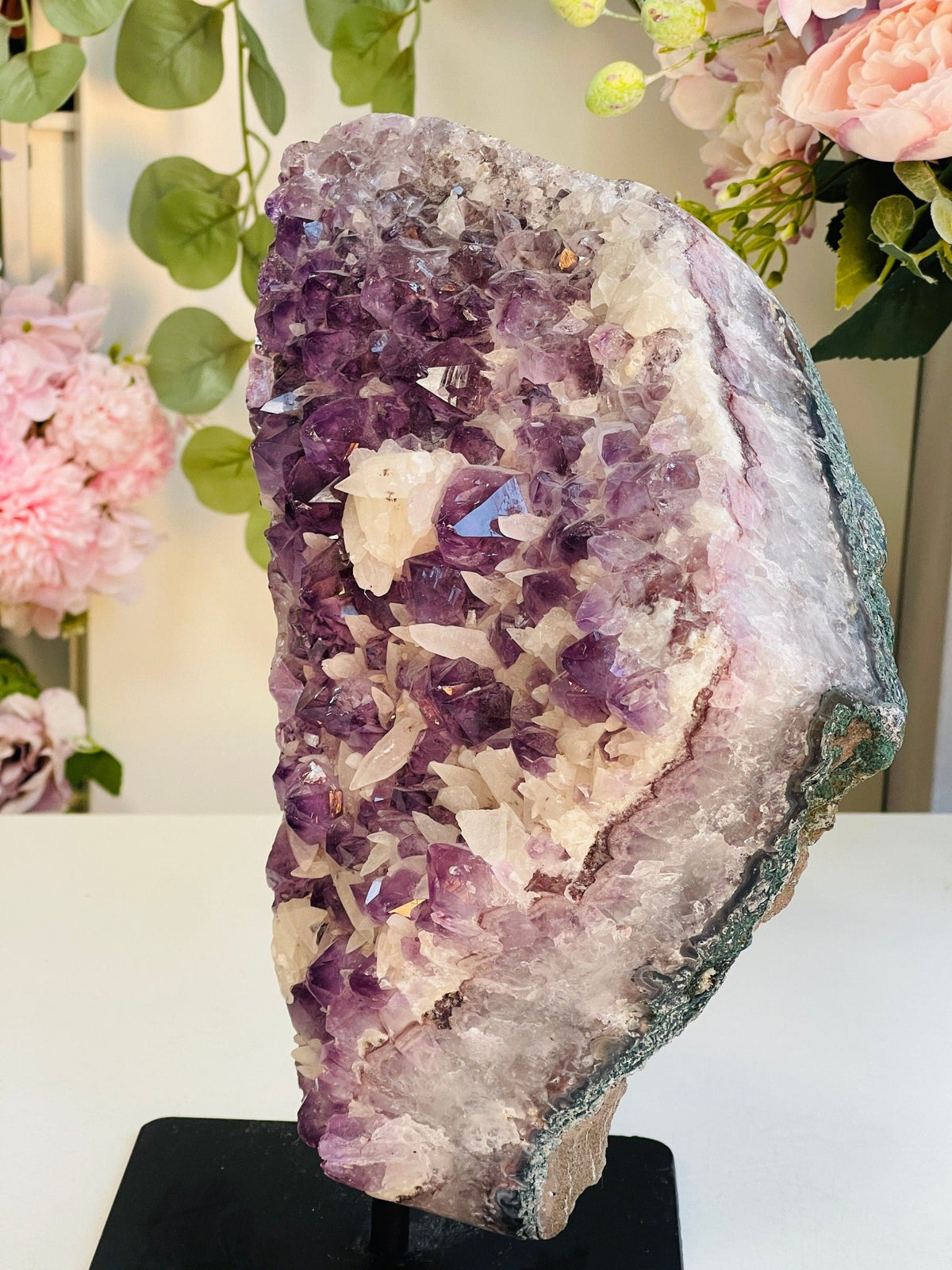 4.7kg Extraordinary Amethyst with Calcite on Metal Stand ,Amethyst Cathedral ,Large Amethyst Crystal Gift, Amethyst for Home Decor Crystal - Million Years Crystal