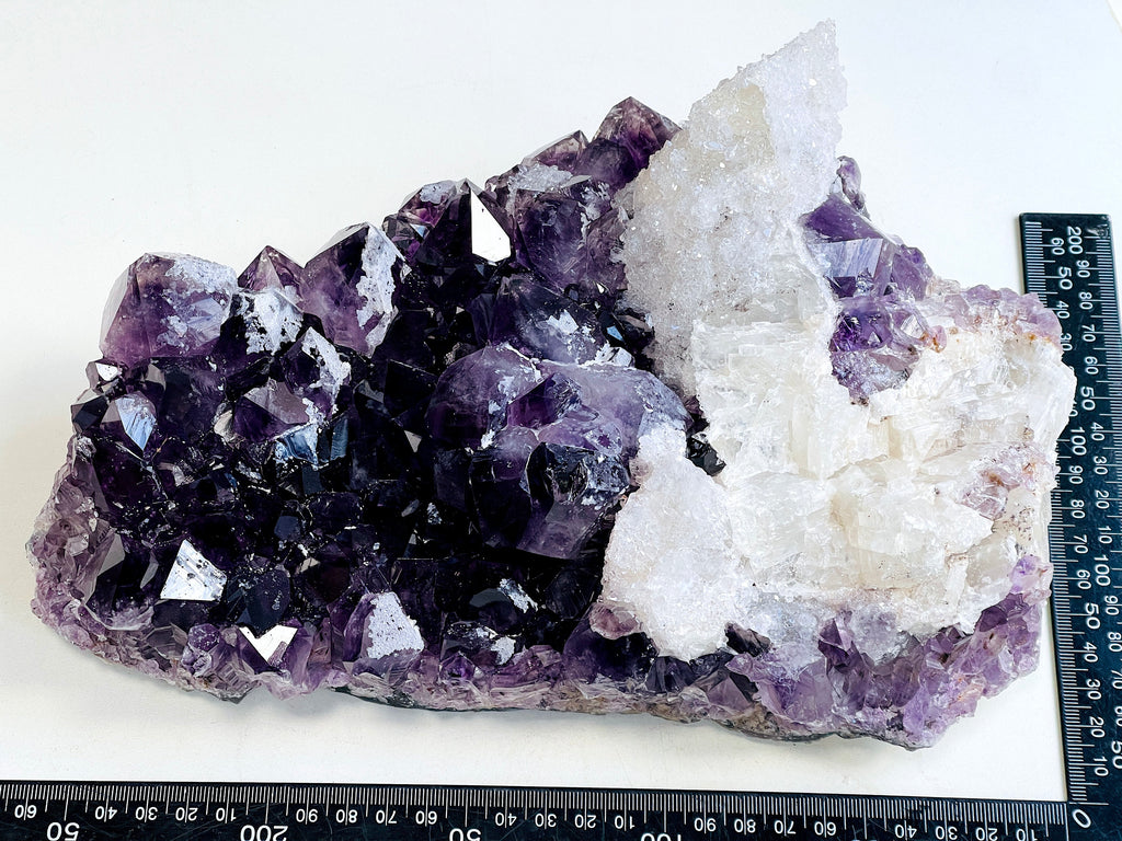 3.7kg Amethyst with Calcite Mineral Specimen– Large Raw Amethyst Cluster, High-Quality Crystal for Collectors & Decor, Natural Healing Stone