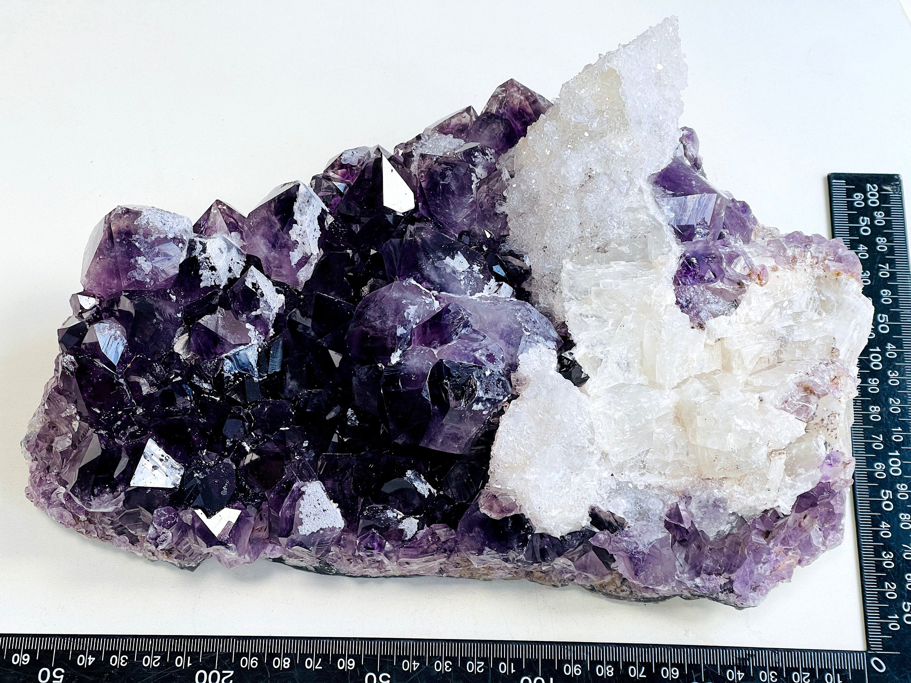 3.7kg Amethyst with Calcite Mineral Specimen– Large Raw Amethyst Cluster, High-Quality Crystal for Collectors & Decor, Natural Healing Stone