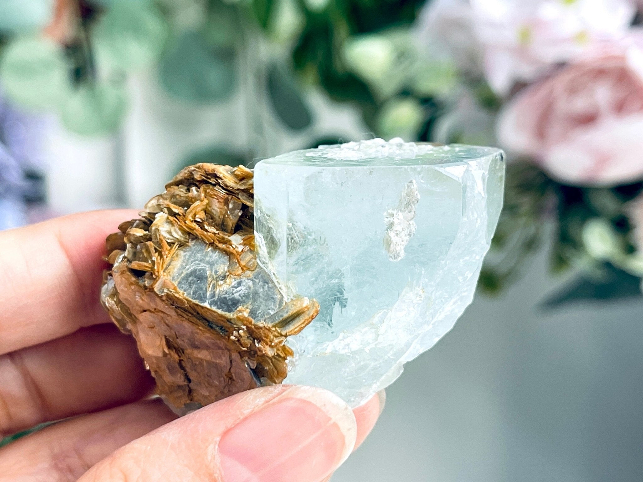 79g Natural Blue Aquamarine Beryl Specimen with Muscovite – Raw Crystal from Skardu, Pakistan - Million Years Crystal