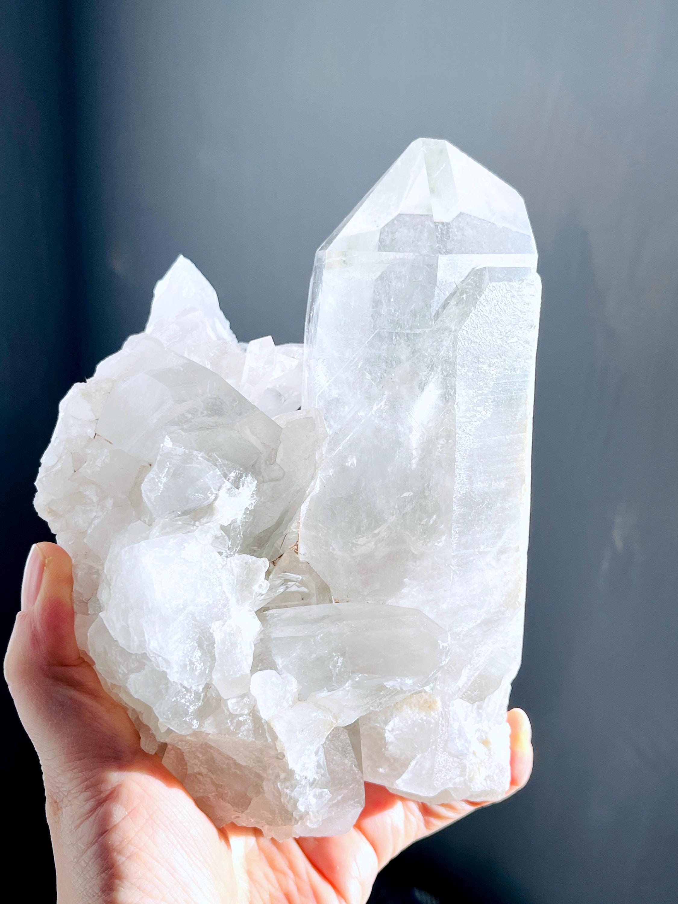 Natural Quartz Crystal, 1.3kg Large Quartz Crystal with big points, Healing Crystals, Crystal Gift