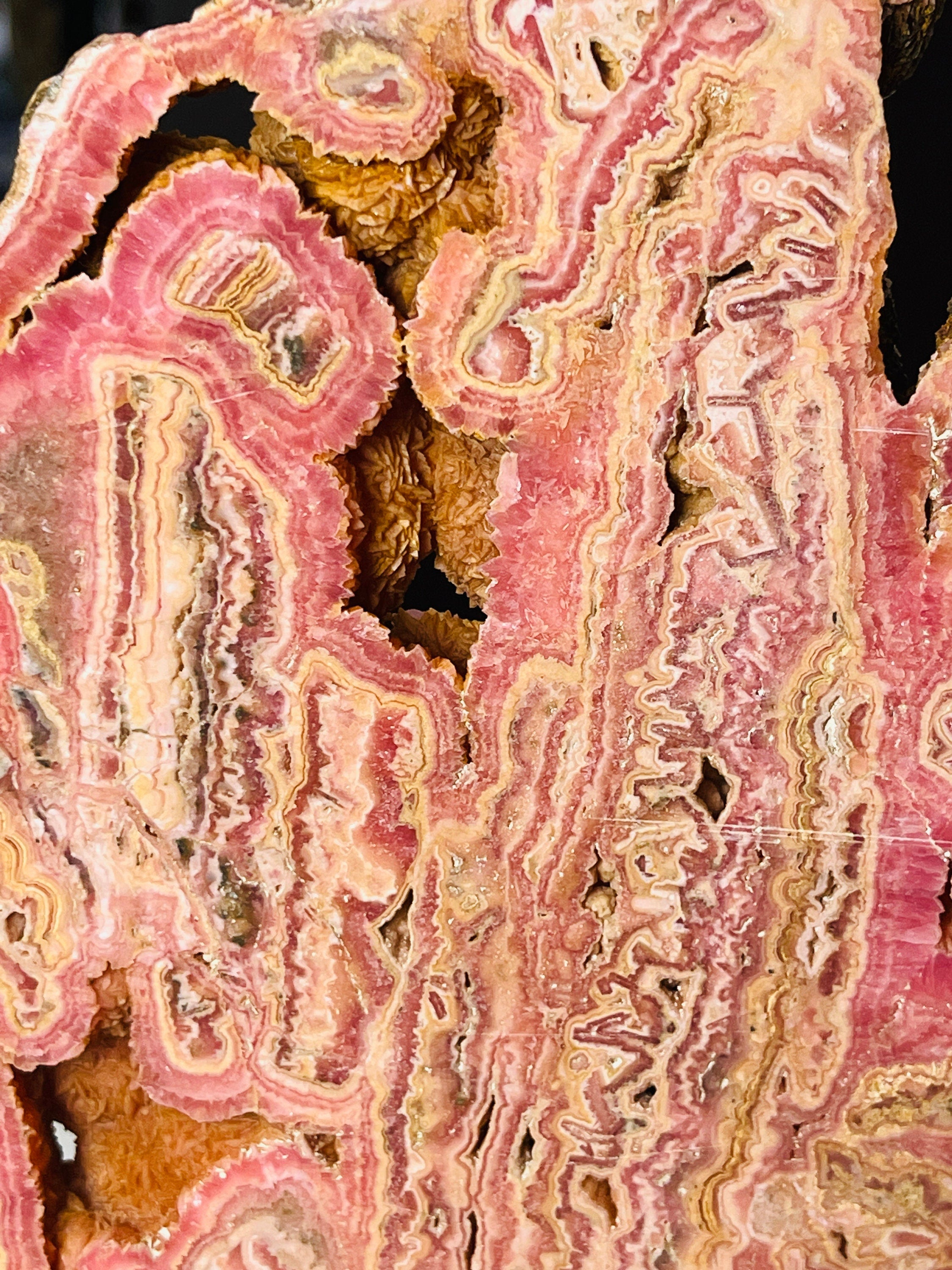 Natural 1.78kg Rhodochrosite Slab – AAA Grade Pink Crystal, Polished Both Sides | Capillitas Mine, Argentina