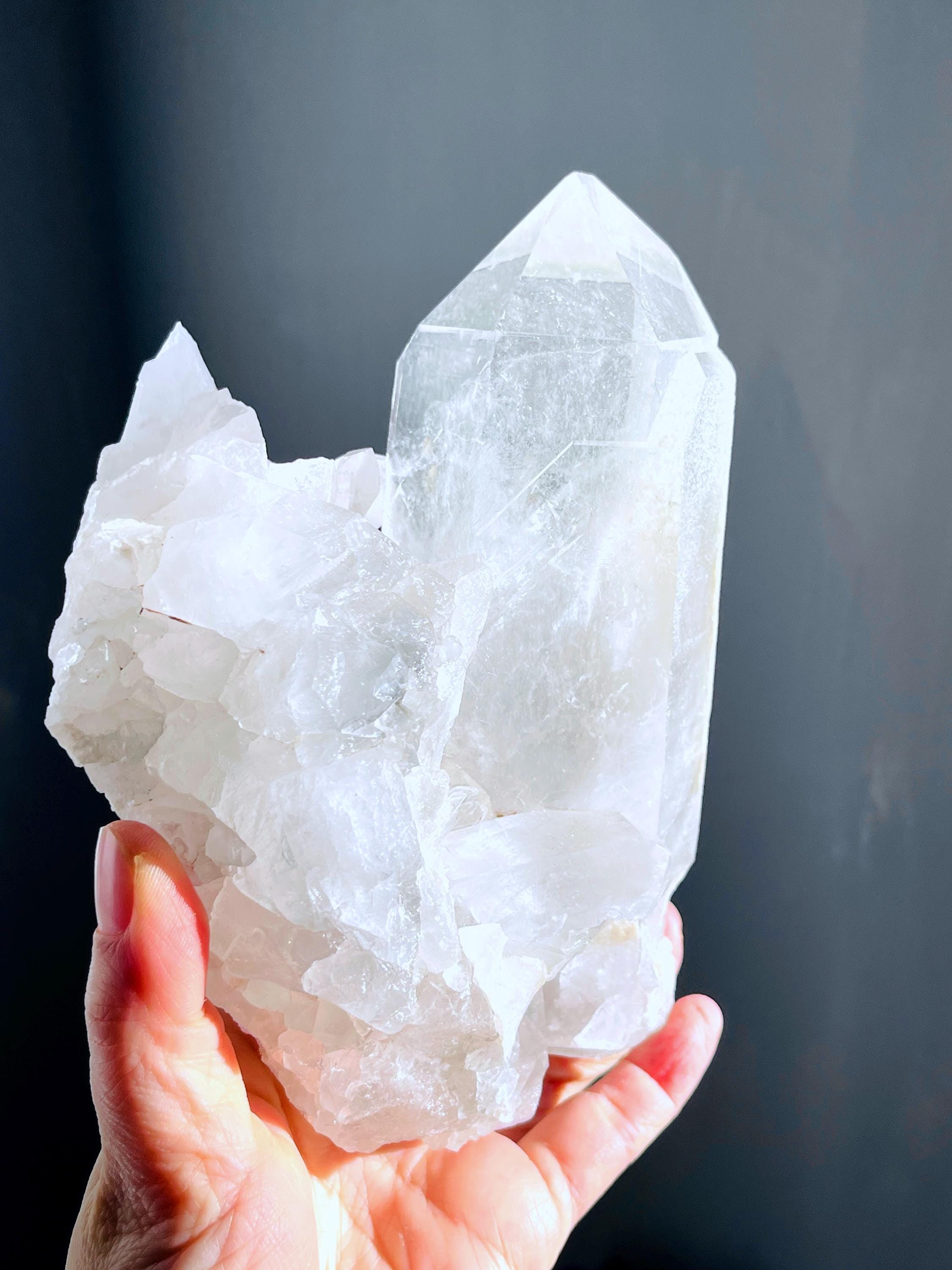 Natural Quartz Crystal, 1.3kg Large Quartz Crystal with big points, Healing Crystals, Crystal Gift