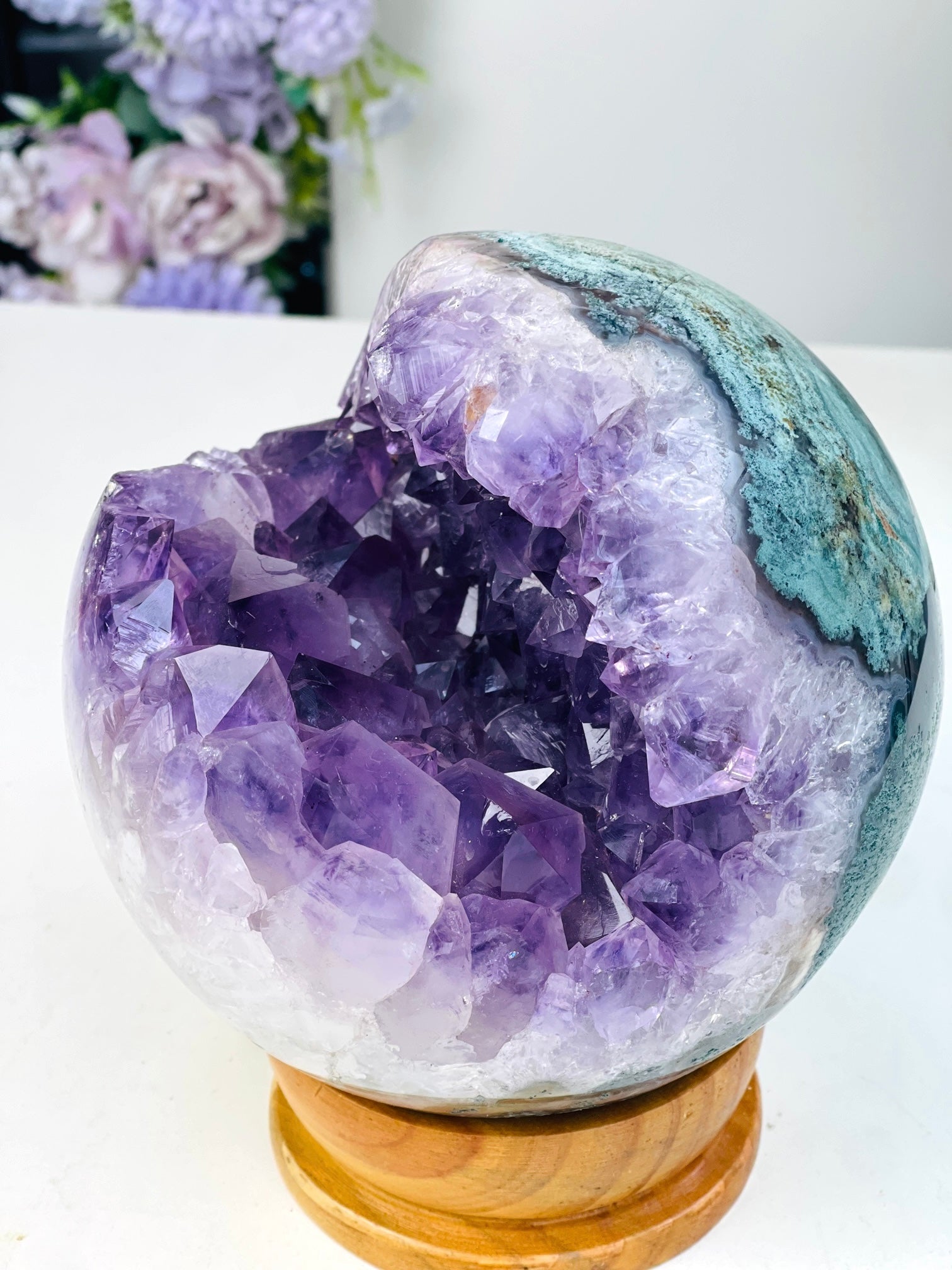 Amethyst Druzy Geode Sphere, 14.3 cm