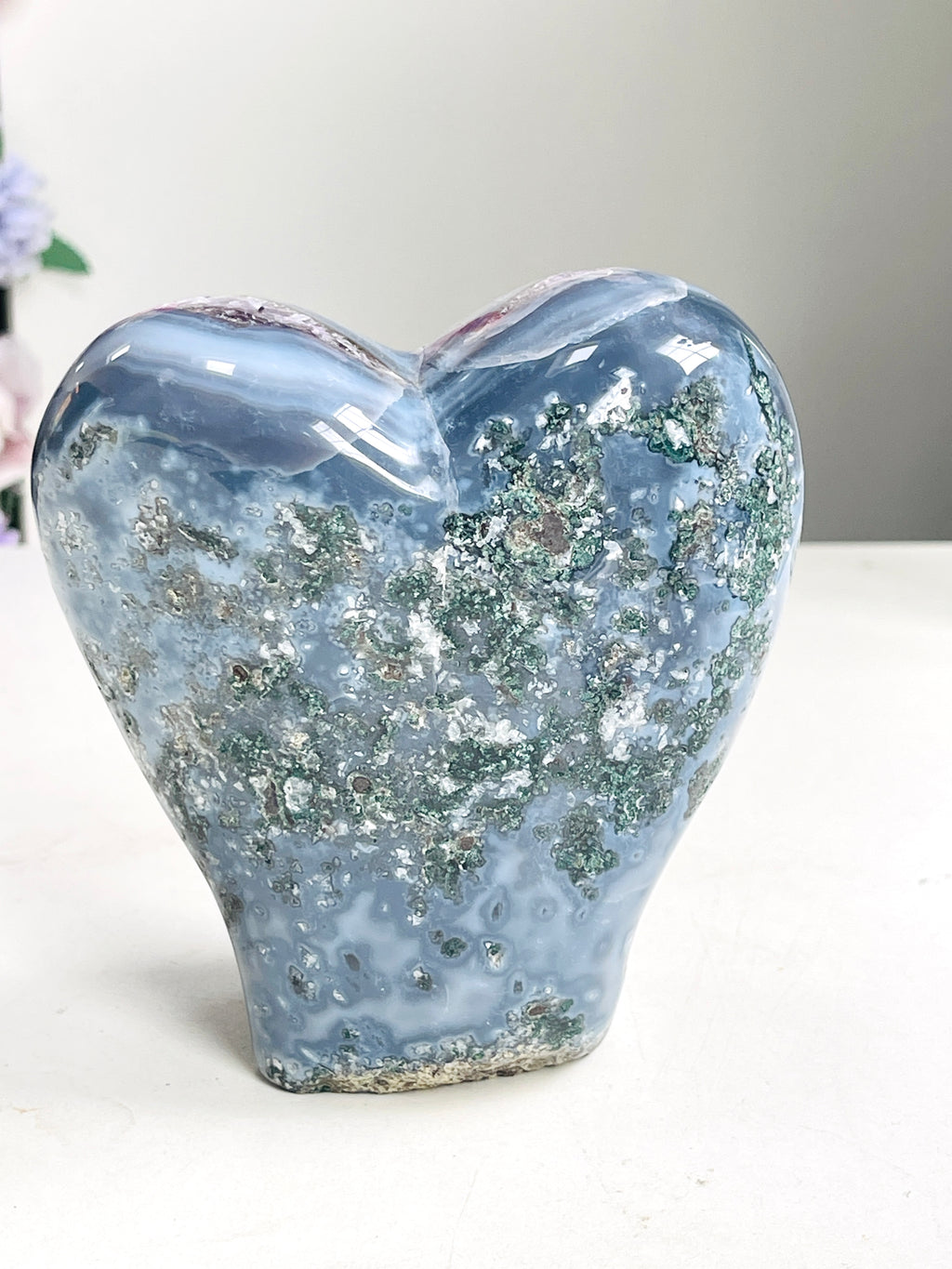 Blue Agate Heart with Amethyst Crystal, selfstanding, 1.09kg