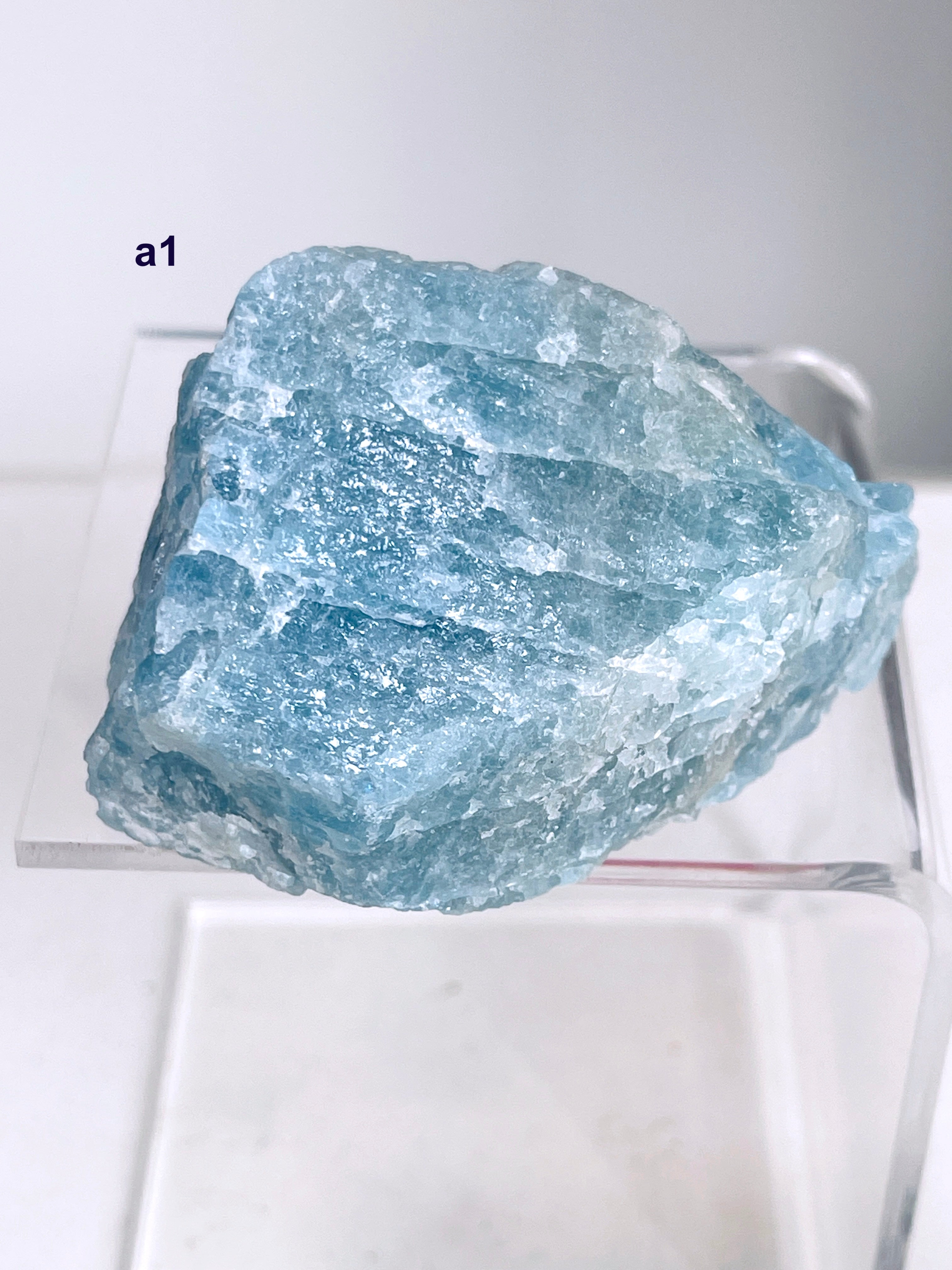 Natural Aquamarine Crystal – Large Raw Aquamarine Stone from Brazil