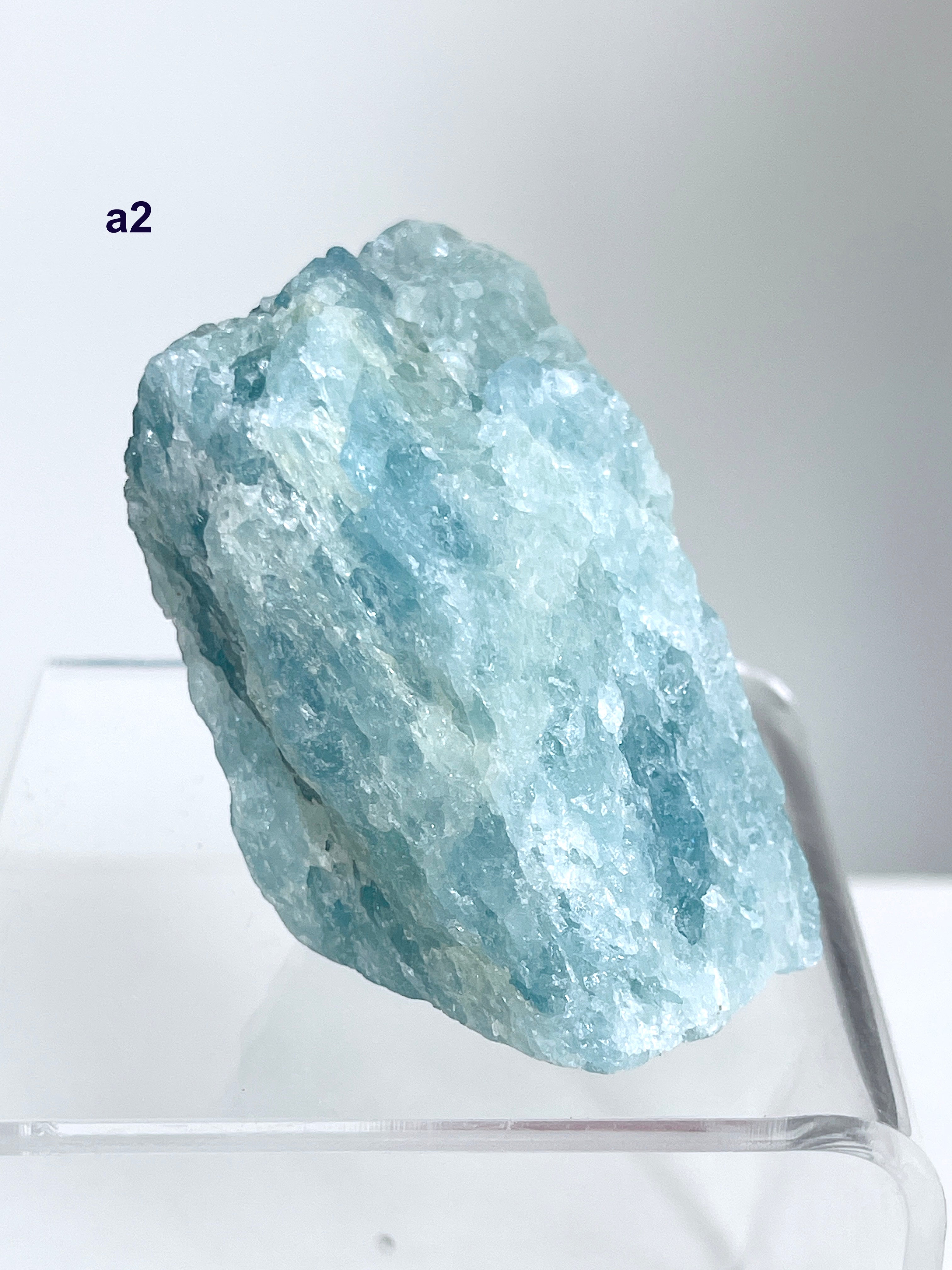 Natural Aquamarine Crystal – Large Raw Aquamarine Stone from Brazil