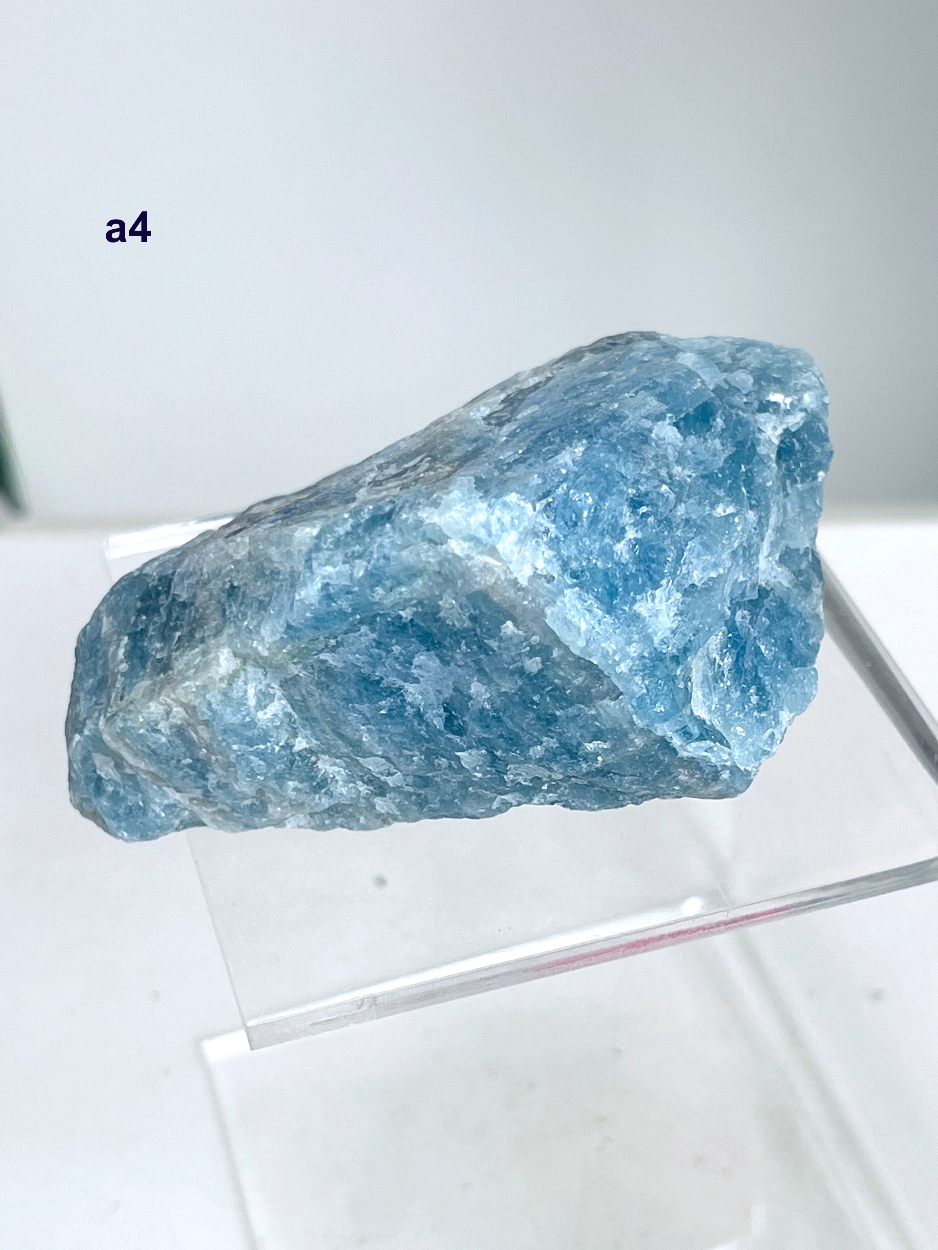 Natural Aquamarine Crystal – Large Raw Aquamarine Stone from Brazil