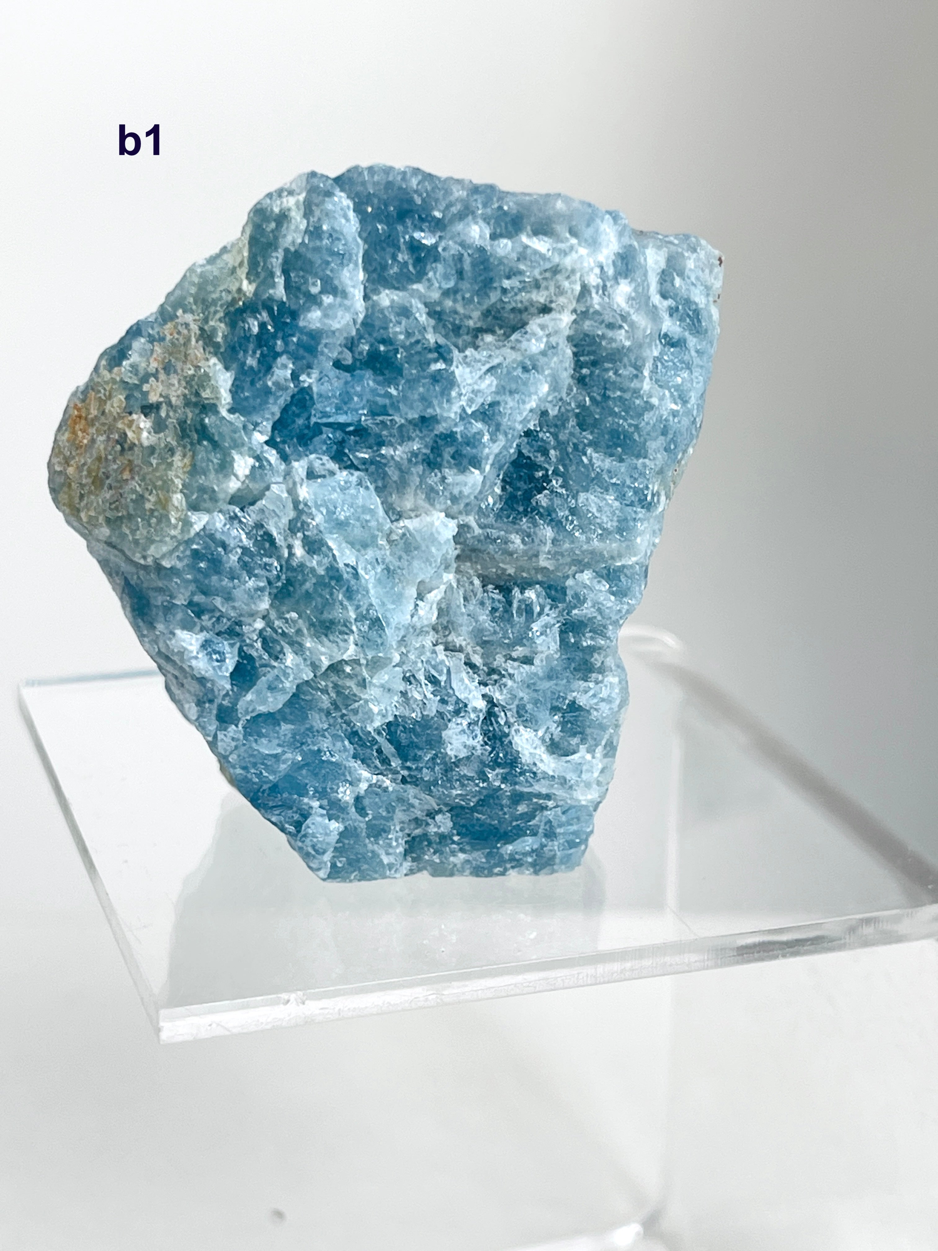Natural Aquamarine Crystal – Large Raw Aquamarine Stone from Brazil