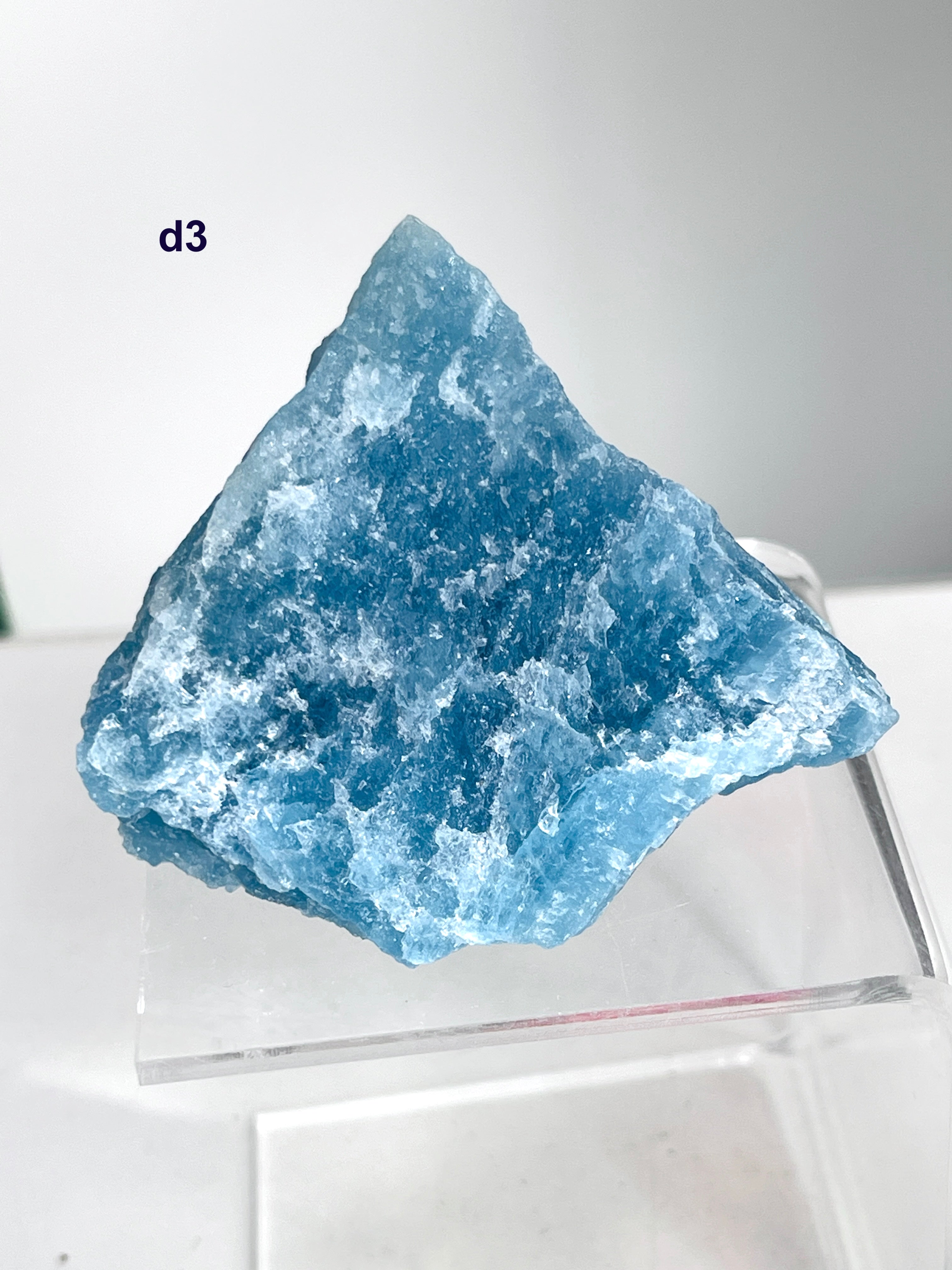 Natural Aquamarine Crystal – Large Raw Aquamarine Stone from Brazil
