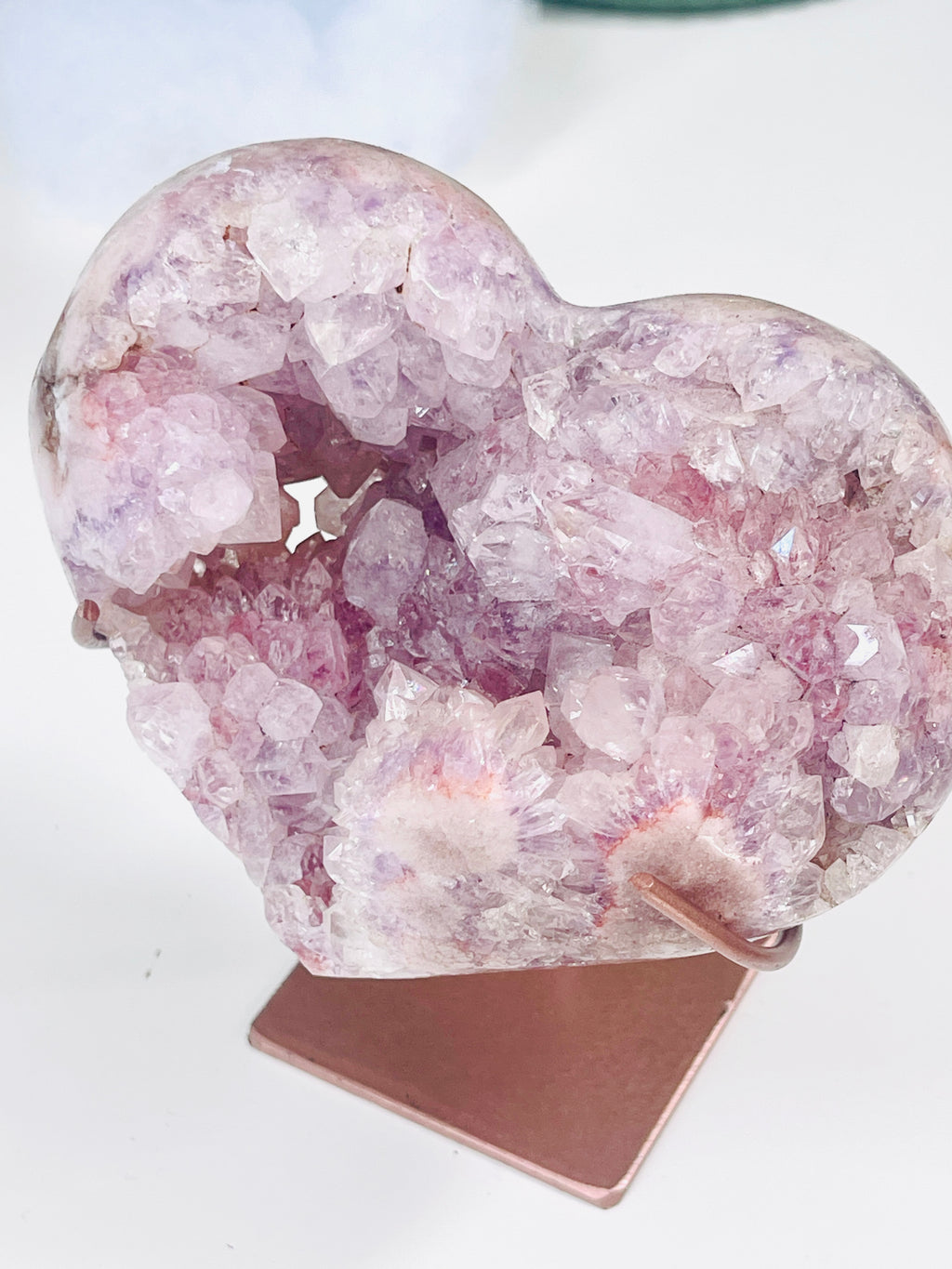 Pink Amethyst Druzy Heart – Natural Healing Crystal for Meditation & Home Decor
