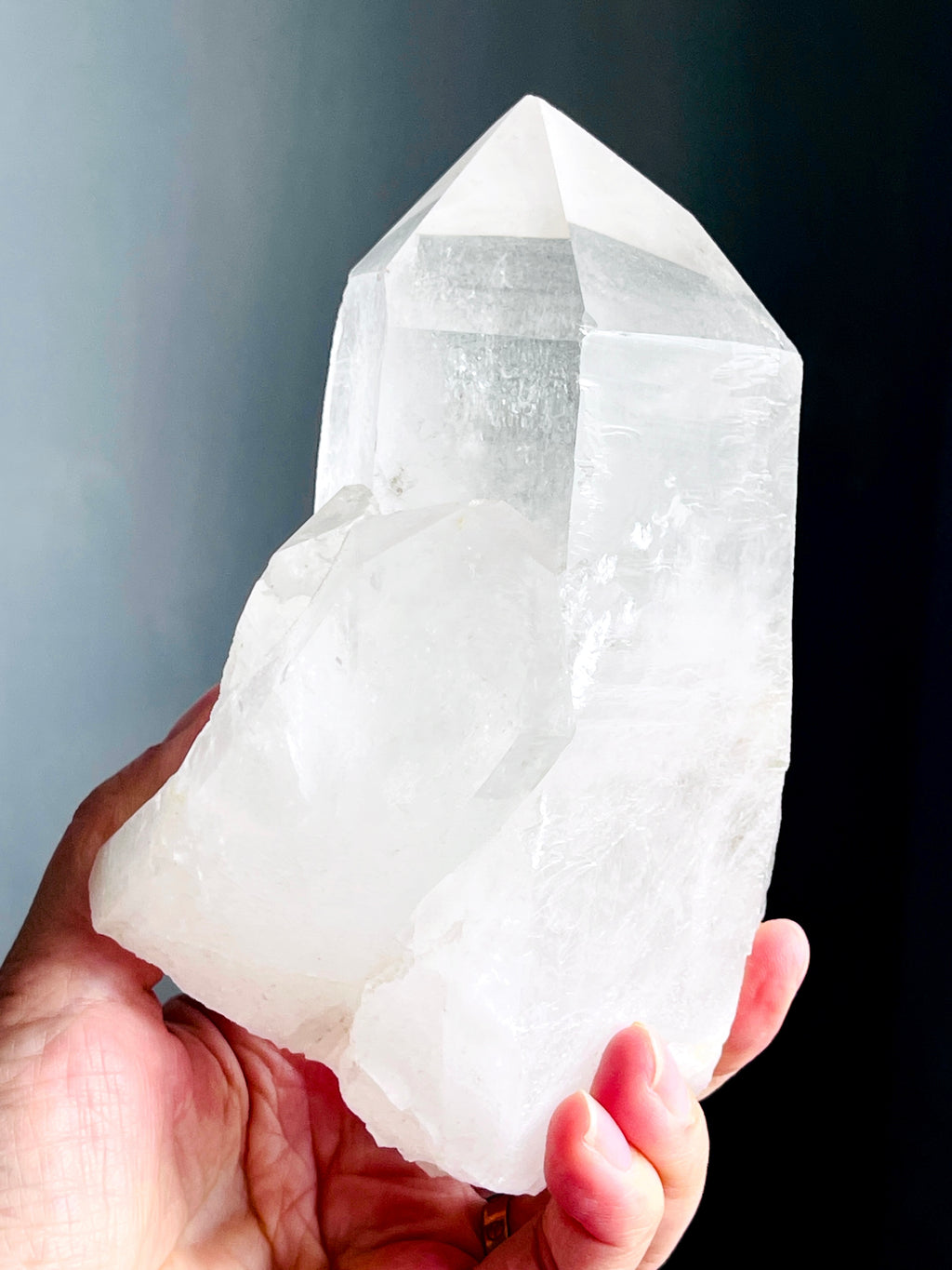 Natural Quartz Crystal, 0.8kg Large Quartz Crystal with big points, Healing Crystals, Crystal Gift -1