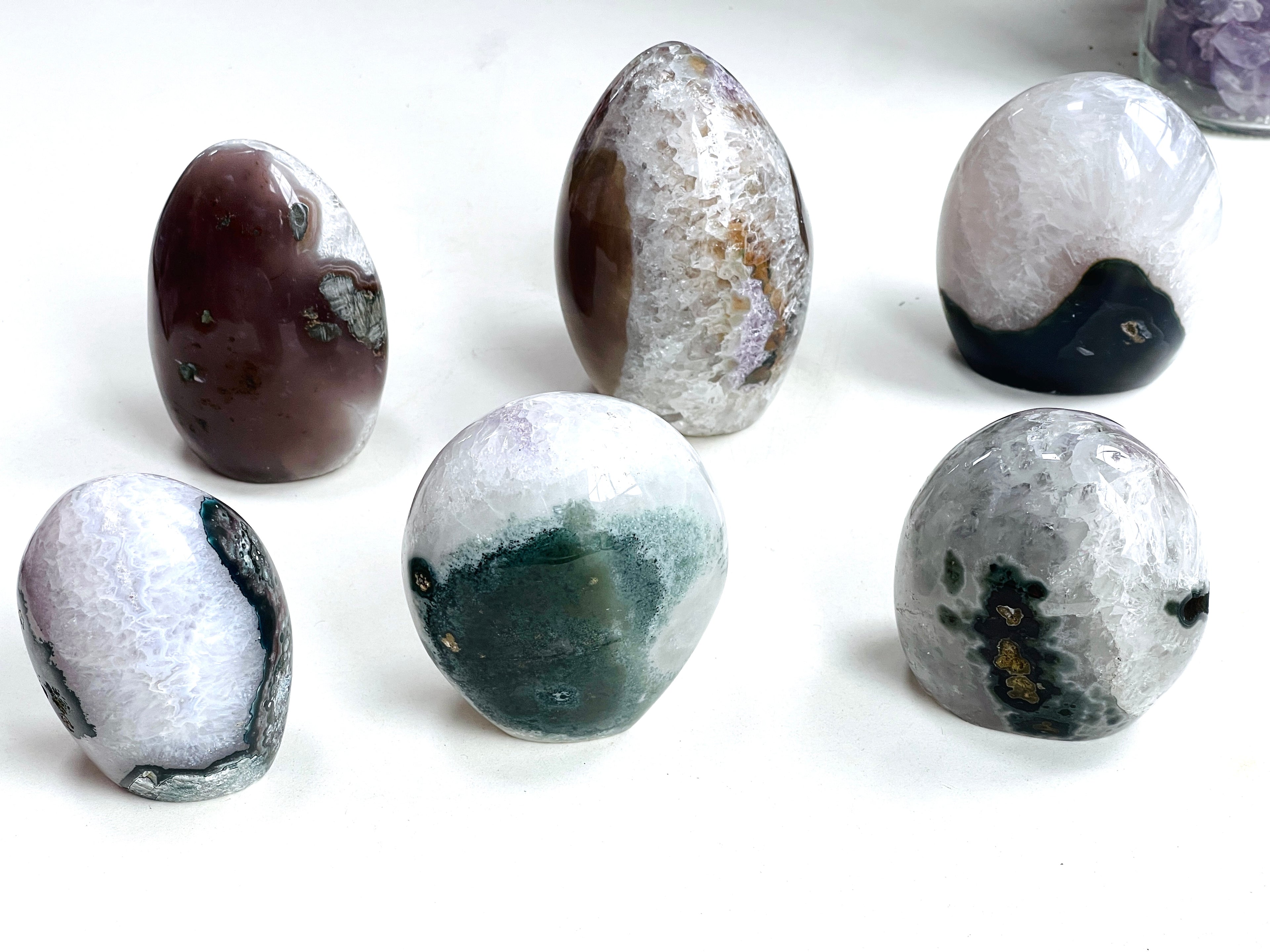 The Uruguayan Portal: Sculptural Amethyst & Agate Geode