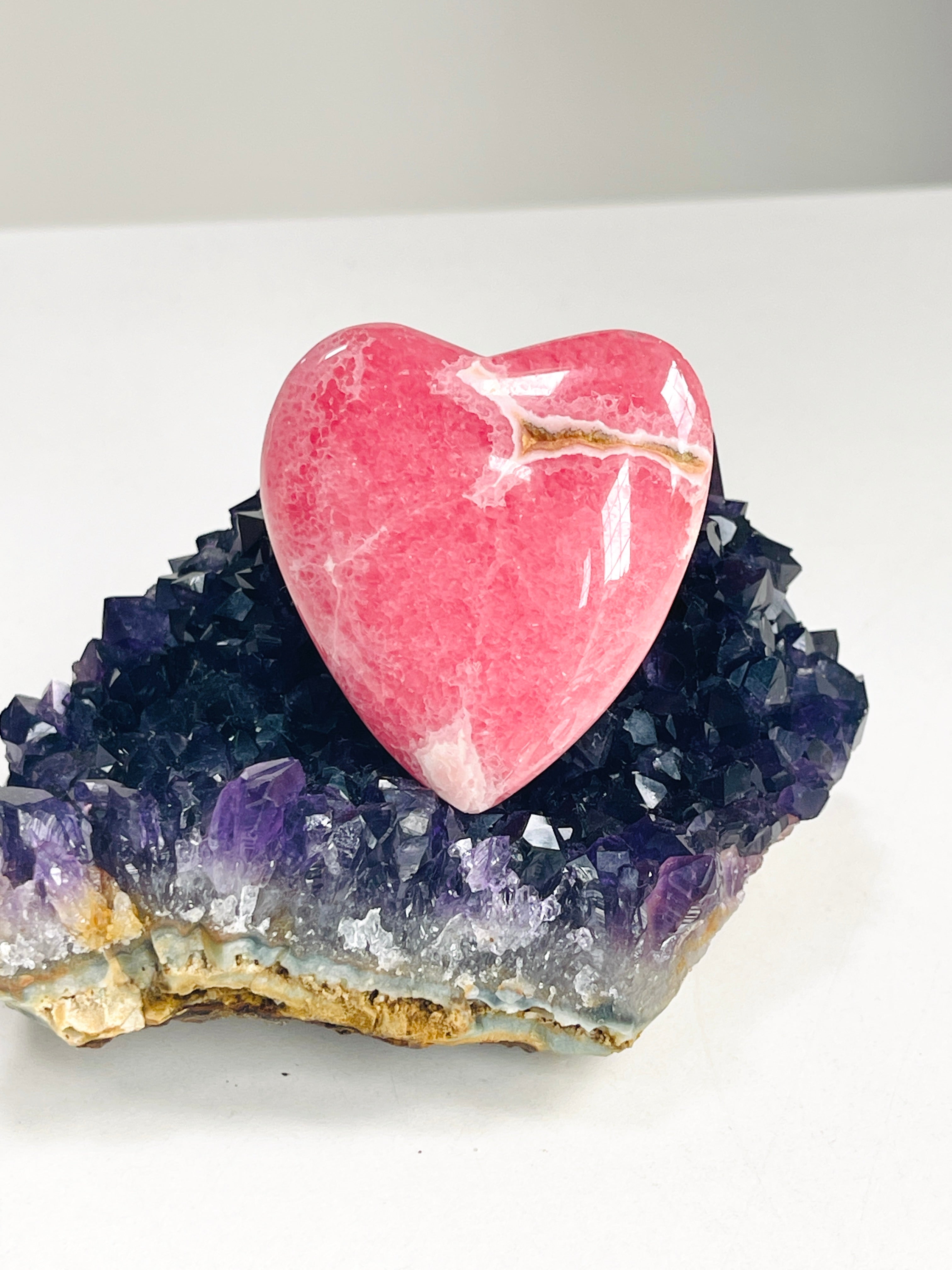 Natural Rhodochrosite heart, 50m Argentina Banded Rhodochrosite heart , Top Grade Rhodochrosite from Argentina, Pink Rhodochrosite