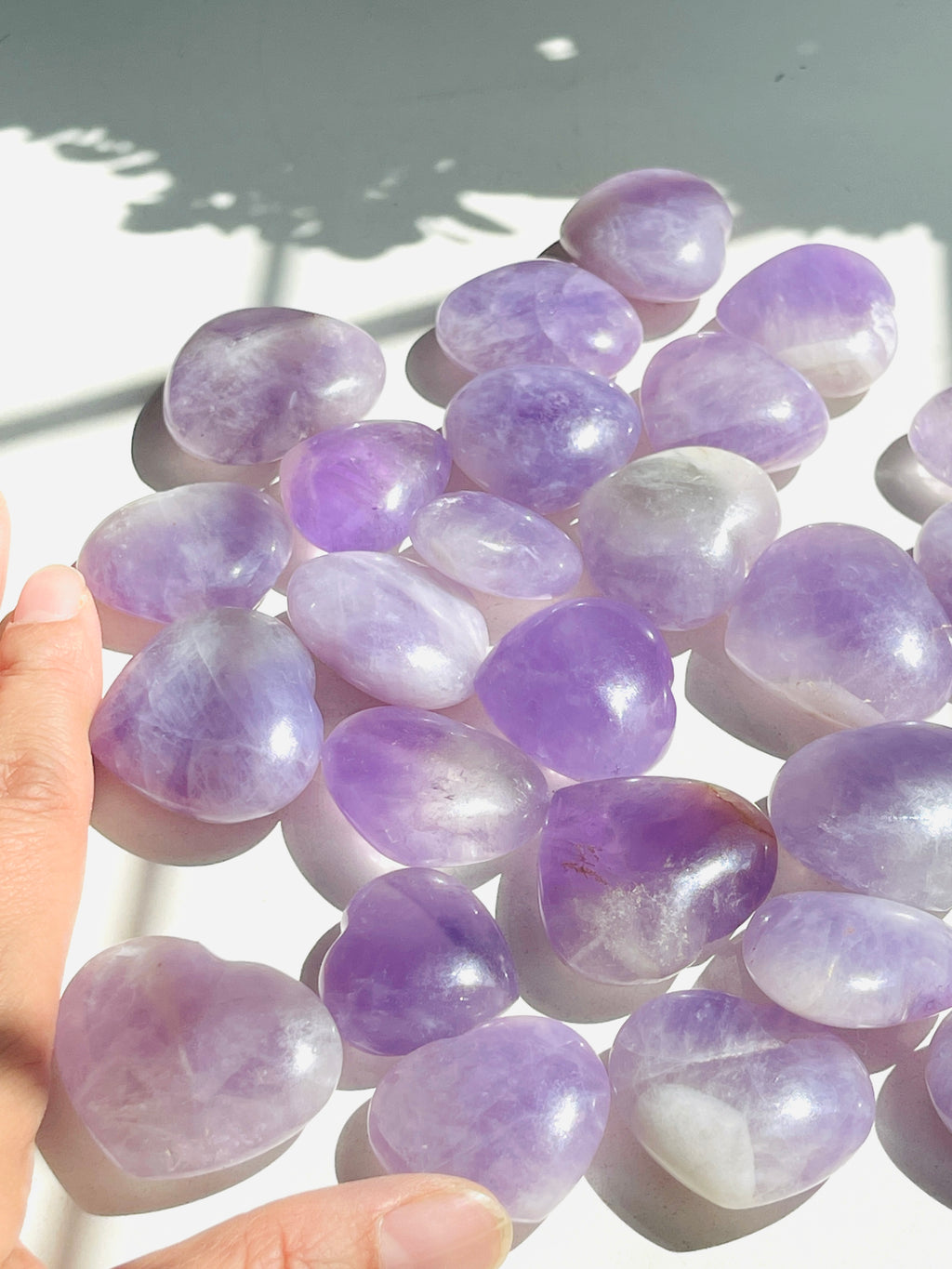 Lavender Amethyst Heart Crystal – Polished Healing Stone, Calming Crystal Gift, Stress Relief, Meditation, Reiki, Spiritual Decor