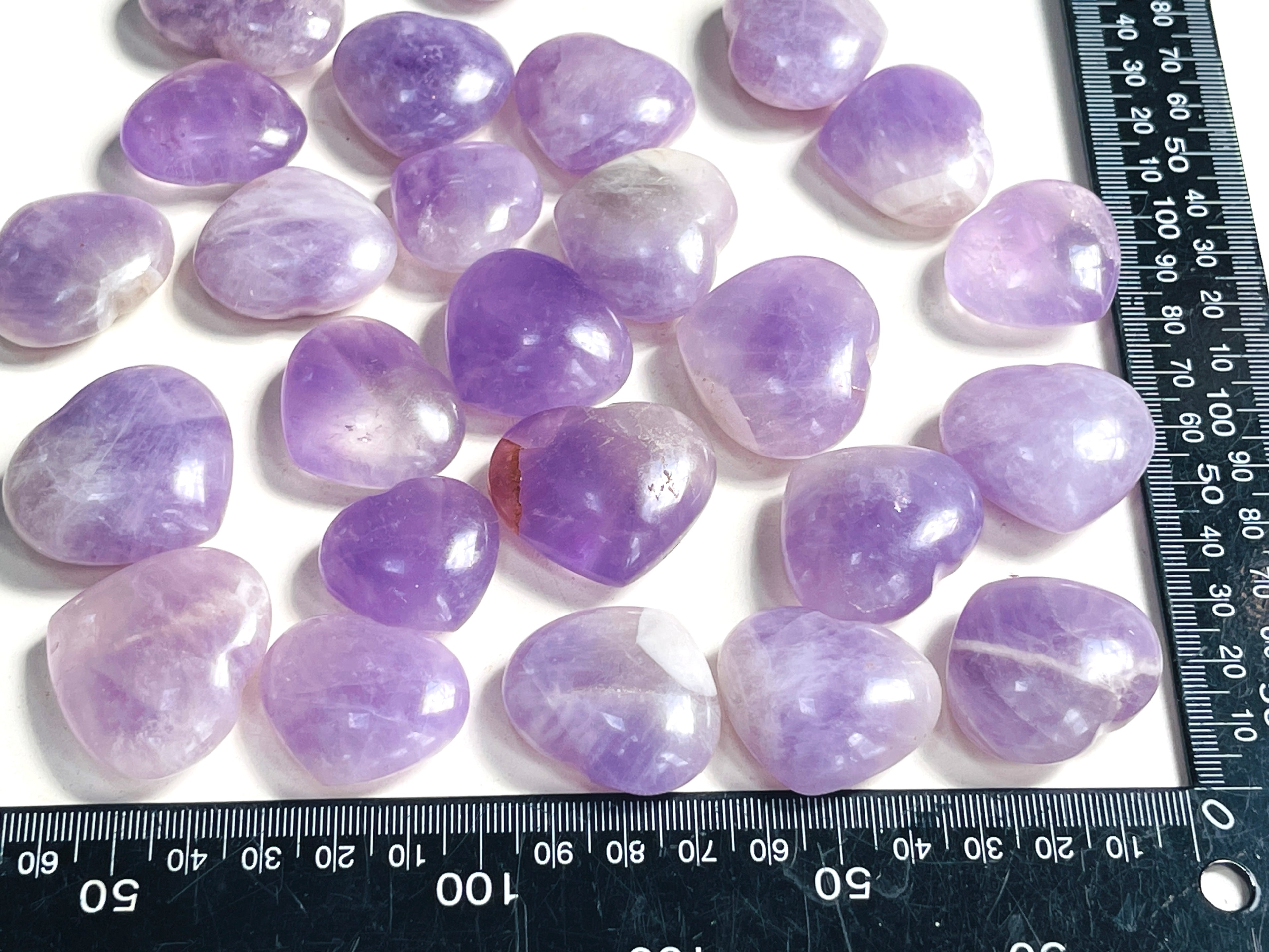 Lavender Amethyst Heart Crystal – Polished Healing Stone, Calming Crystal Gift, Stress Relief, Meditation, Reiki, Spiritual Decor