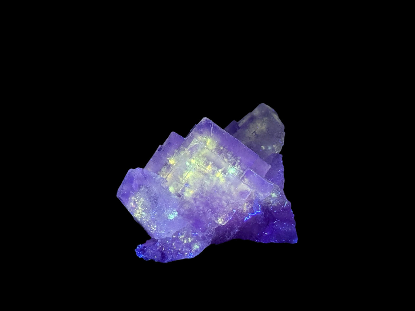 New Find Petroleum Fluorite -33g