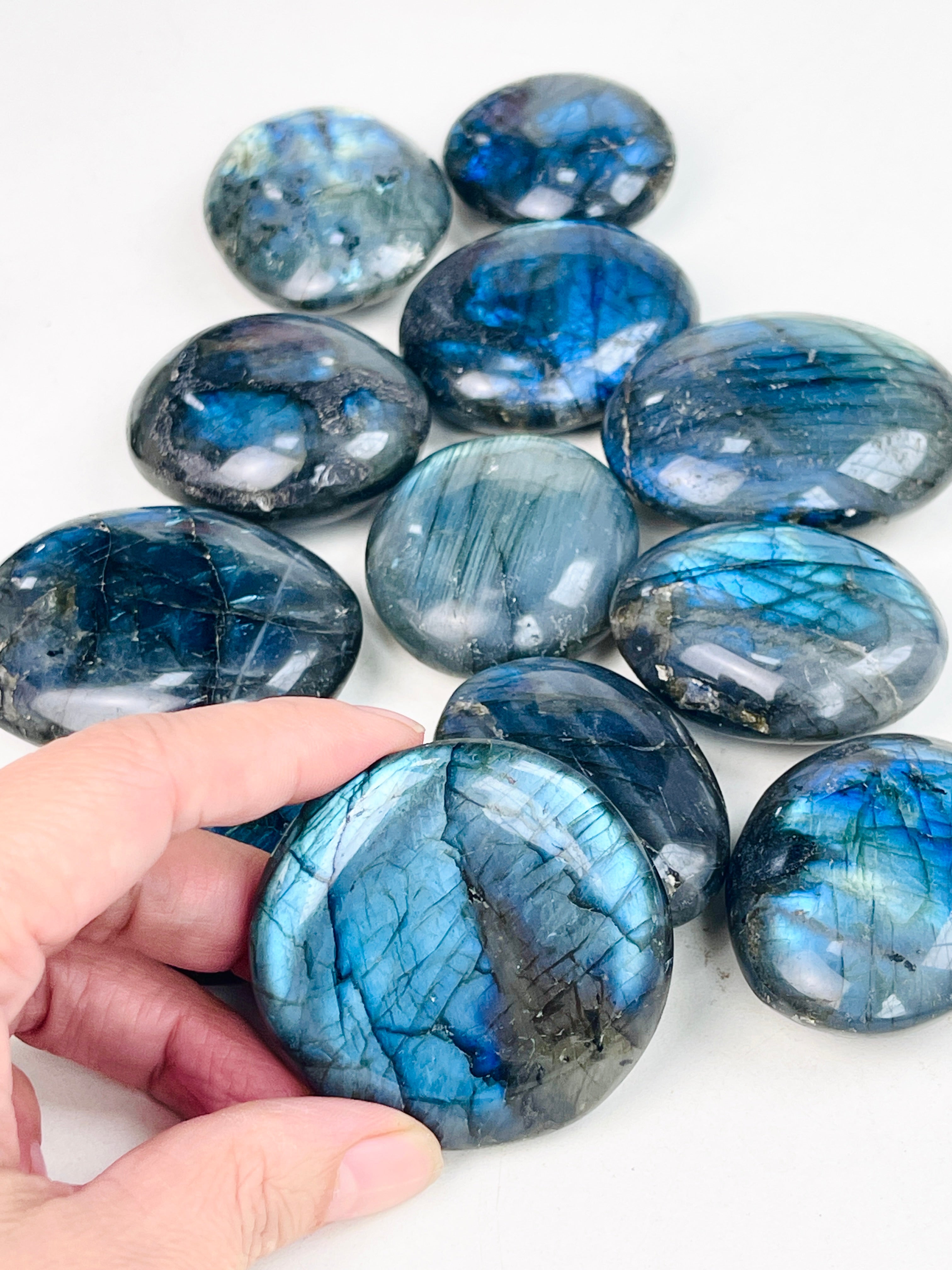 Labradorite Palm Stone, Flash Labradorite pocket stone, crystal gift, healing crystal