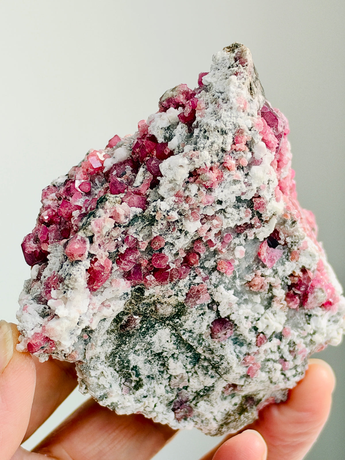 Mexican Raspberry Pink Garnet on Matrix, 205 g