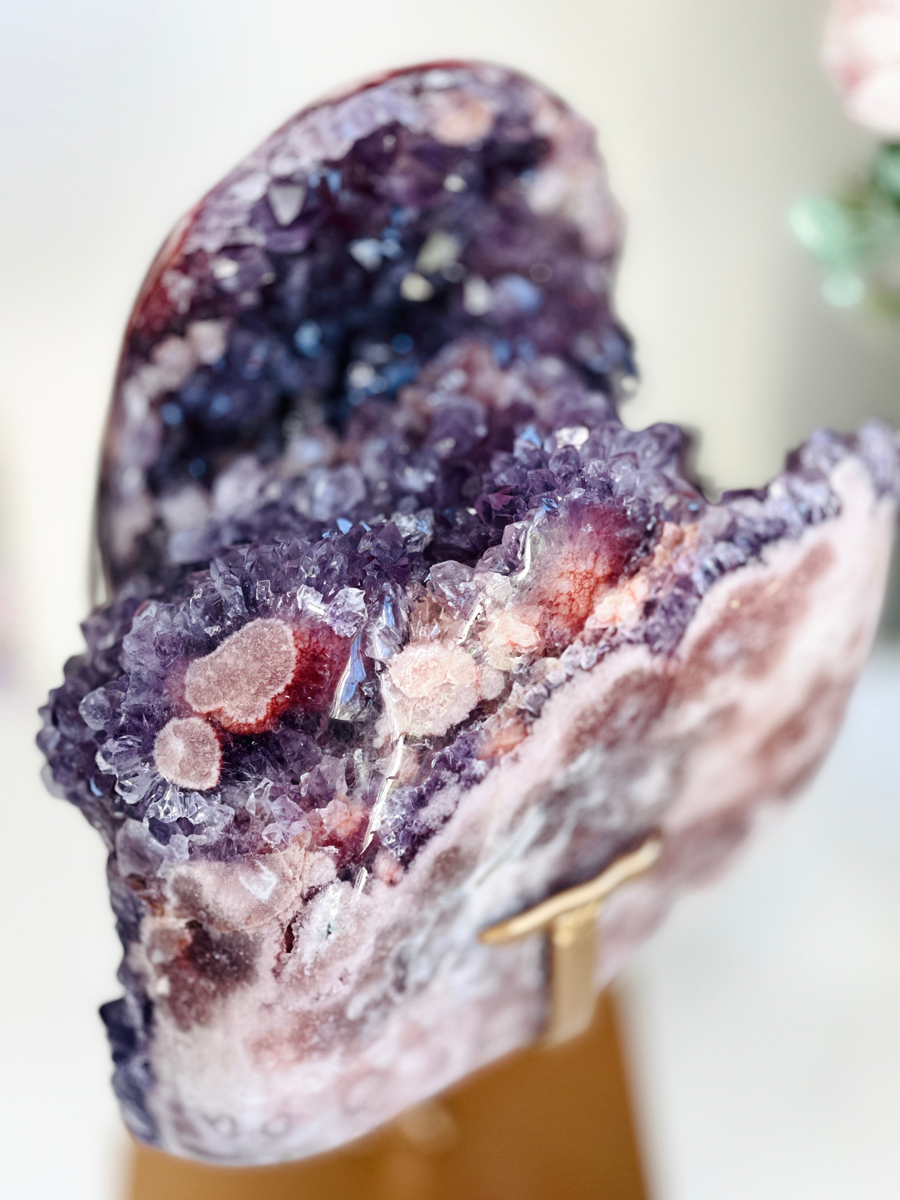 XXL Deep Purple Amethyst Geode Freeform with Hematoid Quartz | 8.3kg | Museum-Grade
