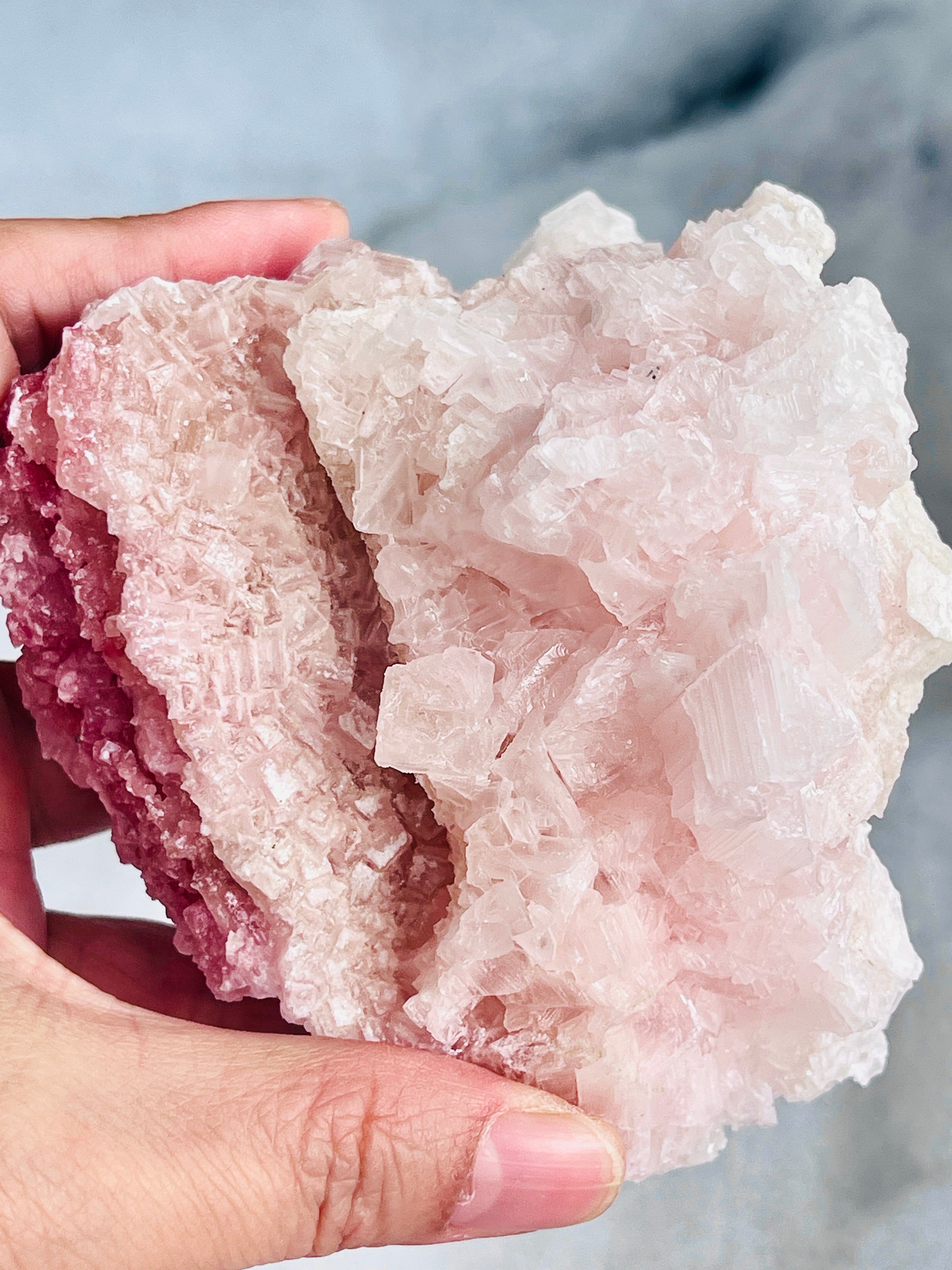 Pink Halite Specimen – Natural Salt Crystal, Owens Lake California- 342g