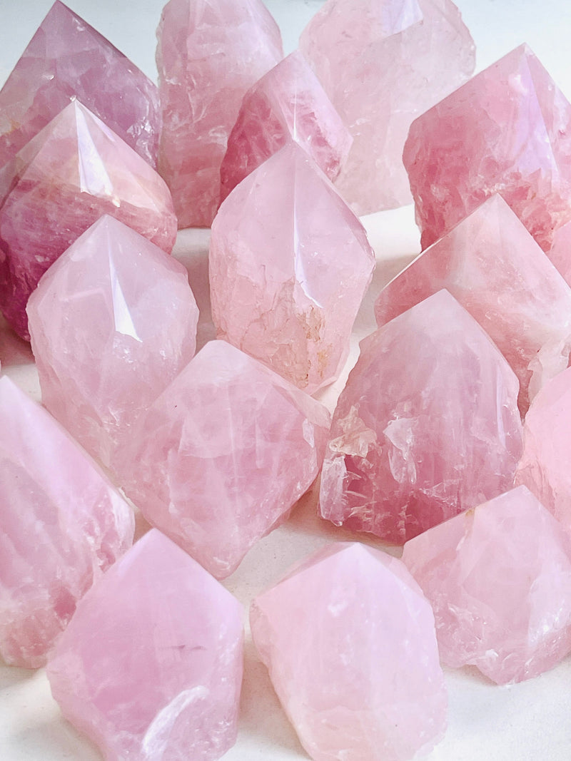 Rose Quartz Top Polished Points with diffeerent size 