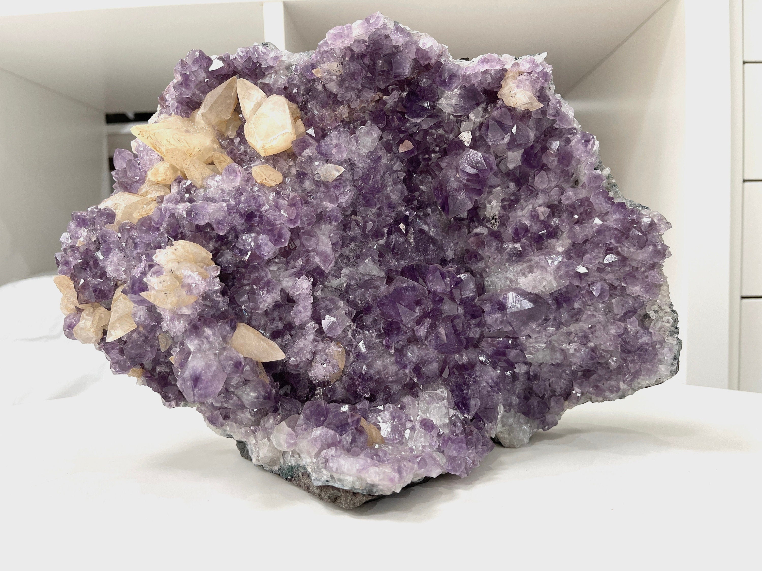 5kg Extraordinary Amethyst Geode with Calcite ,Amethyst Cathedral ,Large Amethyst Crystal Gift, Amethyst for Home Decor Crystal