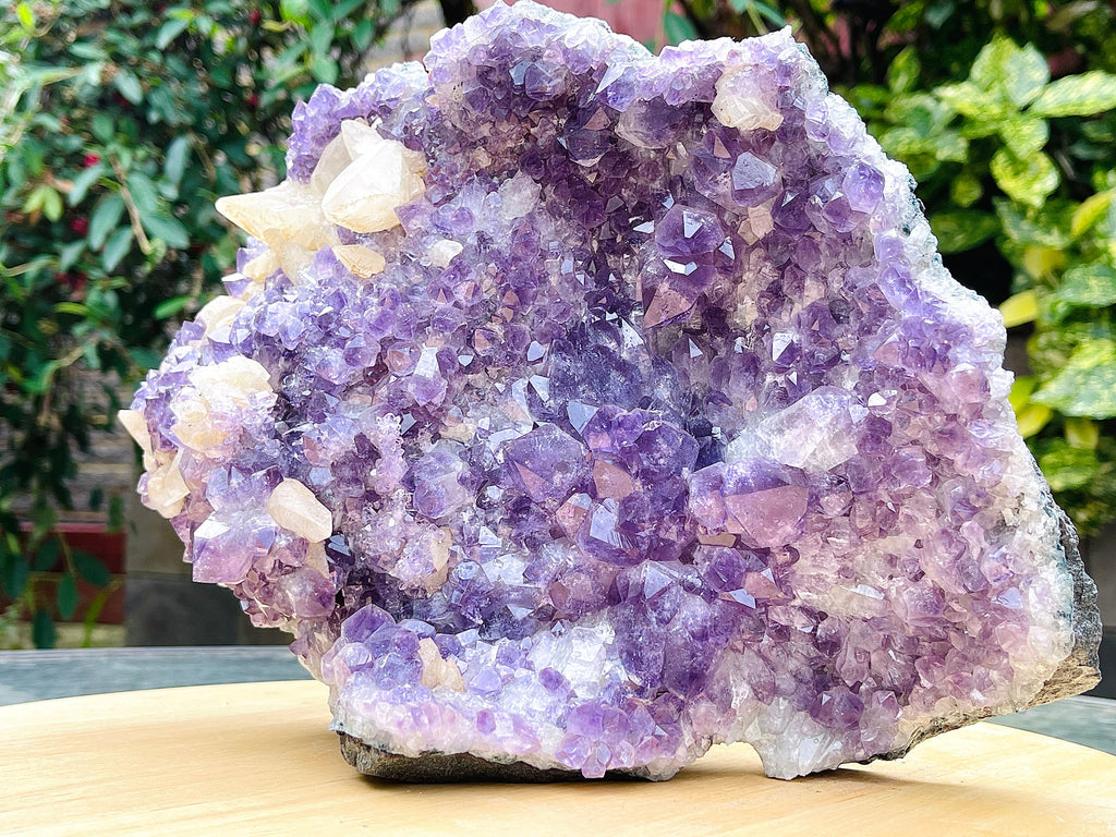 5kg Extraordinary Amethyst Geode with Calcite ,Amethyst Cathedral ,Large Amethyst Crystal Gift, Amethyst for Home Decor Crystal