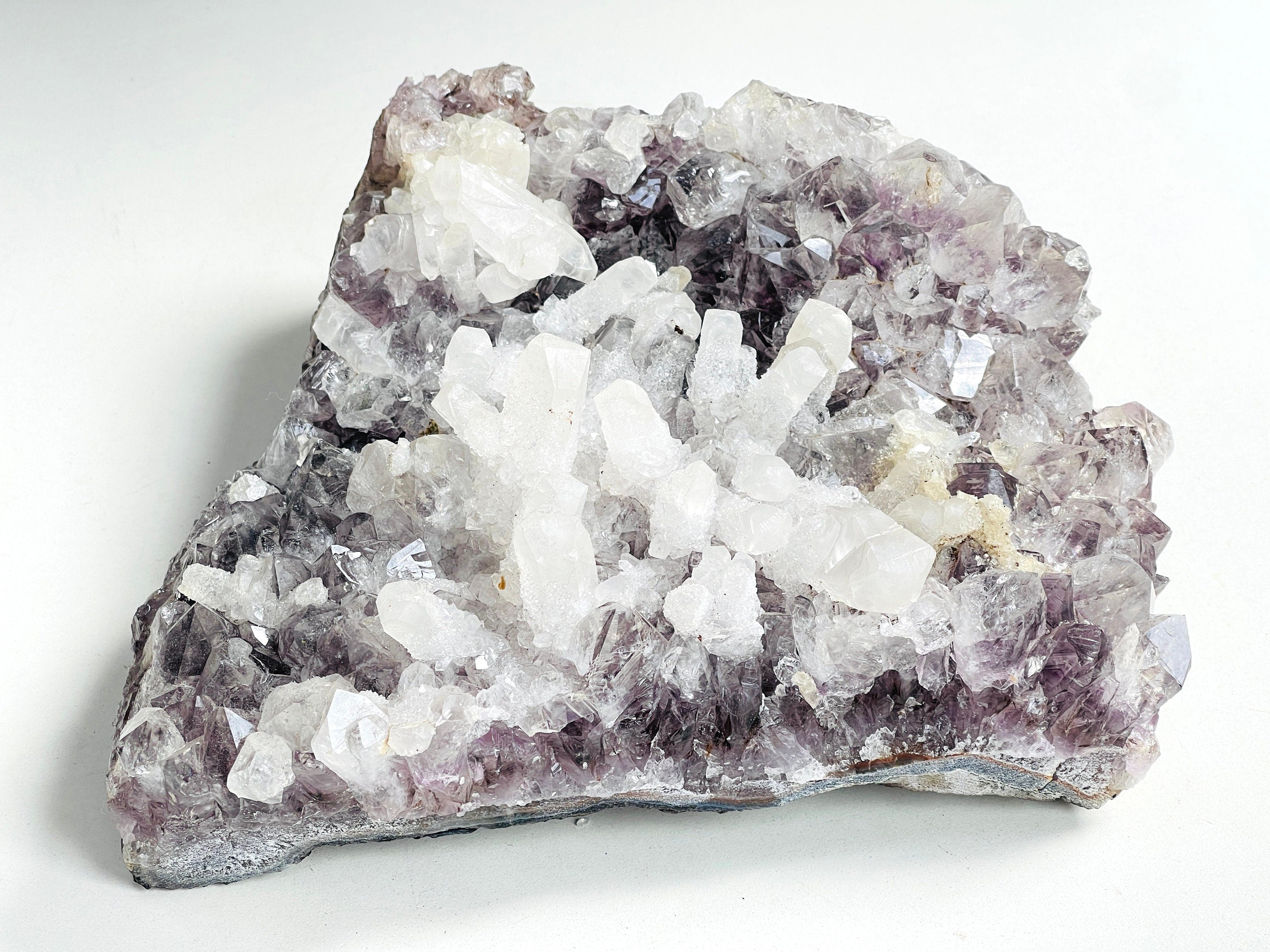 2.9kg Exquisite Amethyst with Calcite Mineral Specimen, Special Calcite & Amethyst Specimen, Calcite Specimen, Amethyst Mineral Specimen