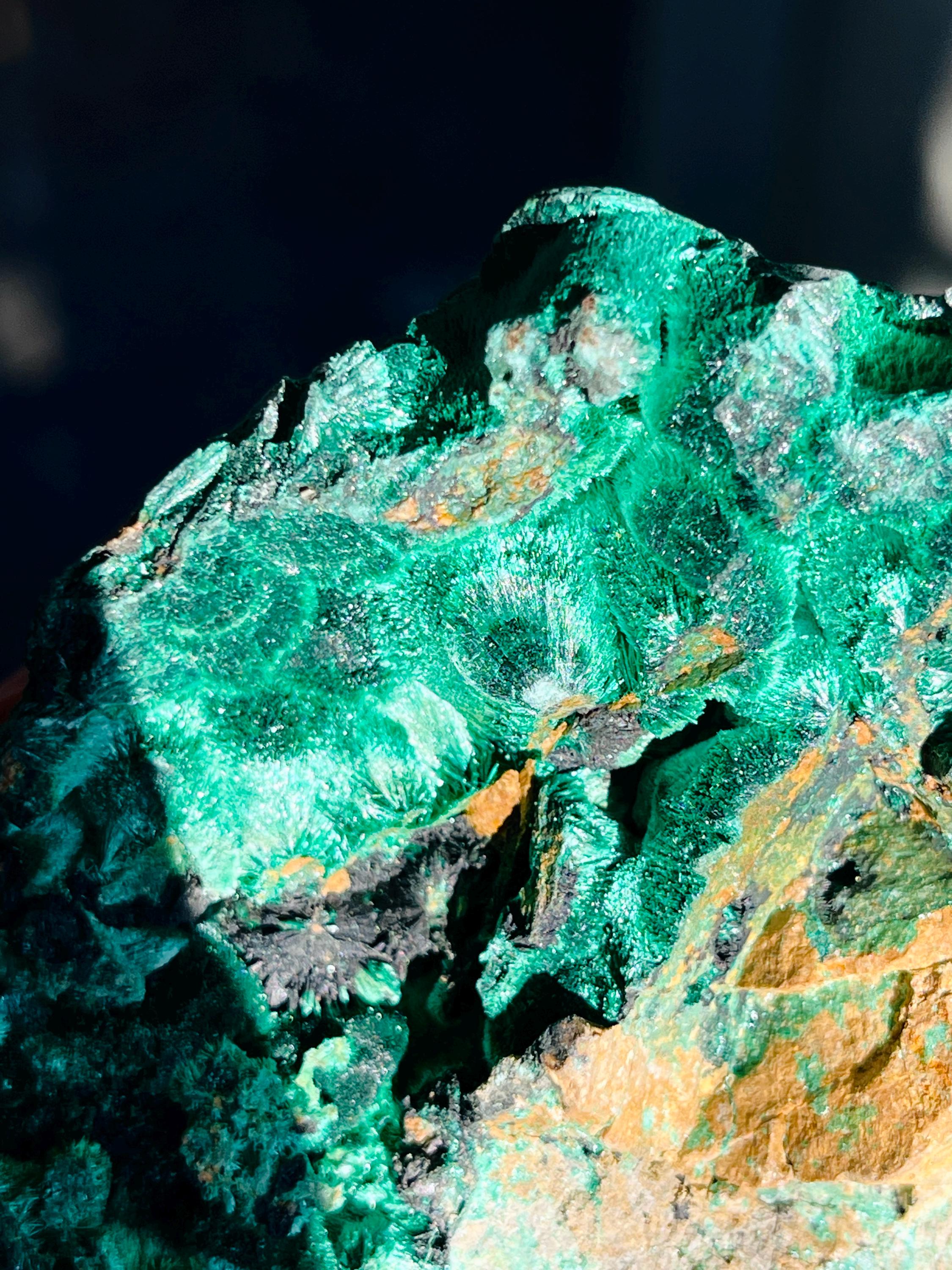 Malachite Specimen, 669g Unique Velvet Cat eye Malachite, Rare Malachite Specimen, Raw Malachite Specimen, Crystal Gift, Unique Gift