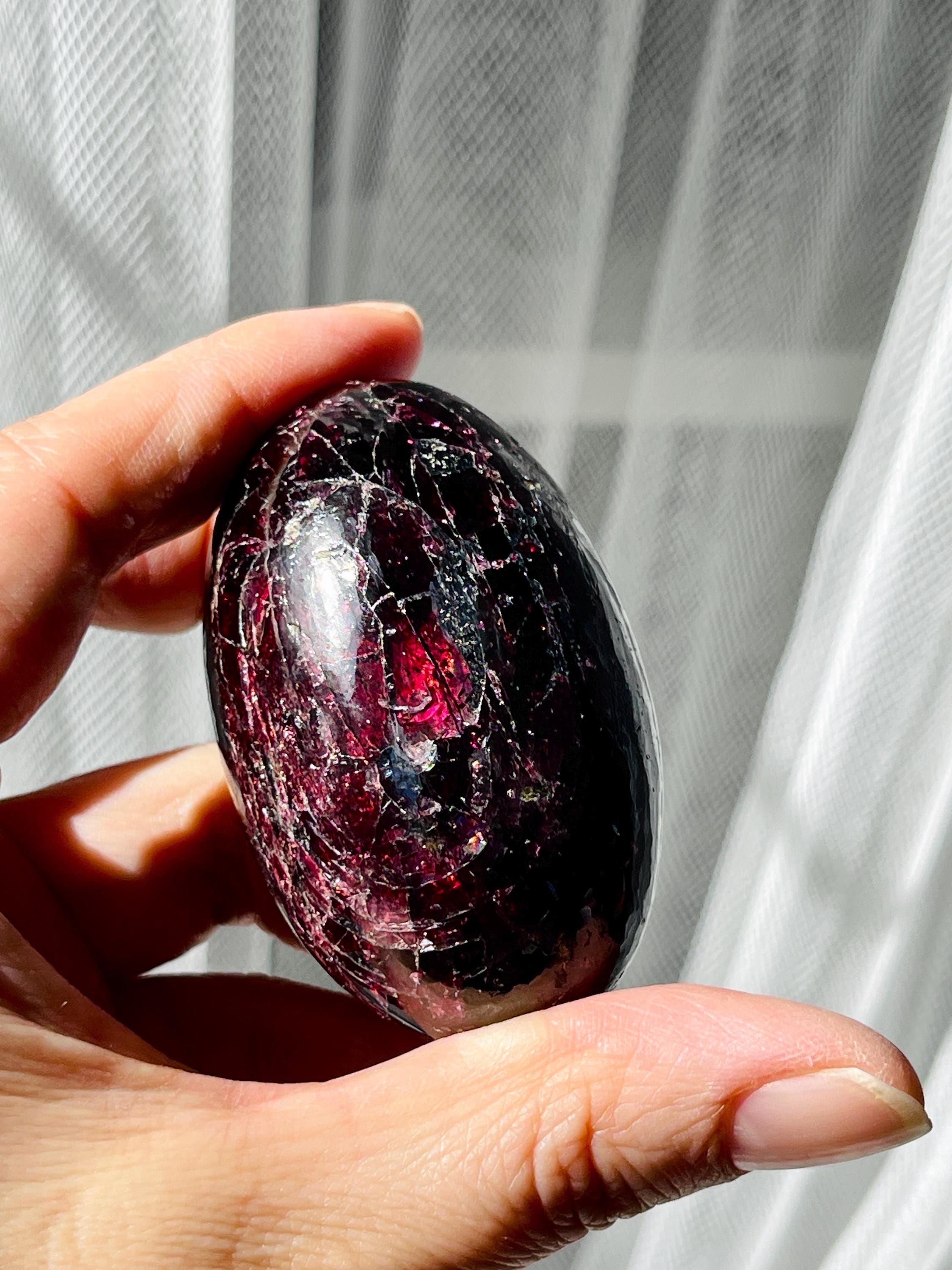 Gemy Garnet Crystal Shiva, Garnet Shiva Lingam, High Quality Garnet Crystal, Crystal Gift, Healing Crystal 1