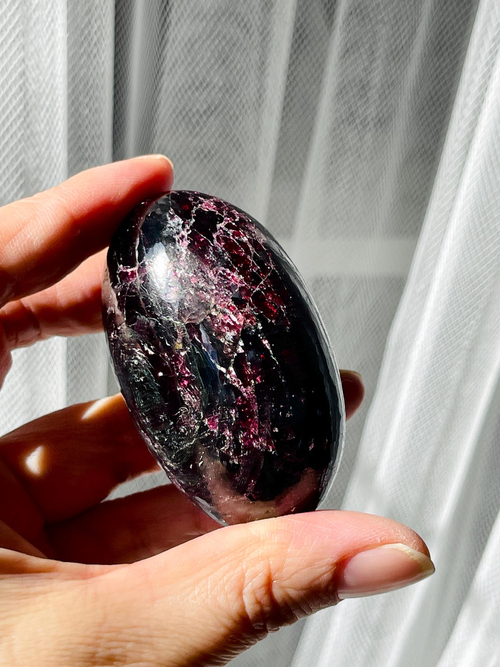Gemy Garnet Crystal Shiva, Garnet Shiva Lingam, High Quality Garnet Crystal, Crystal Gift, Healing Crystal 1