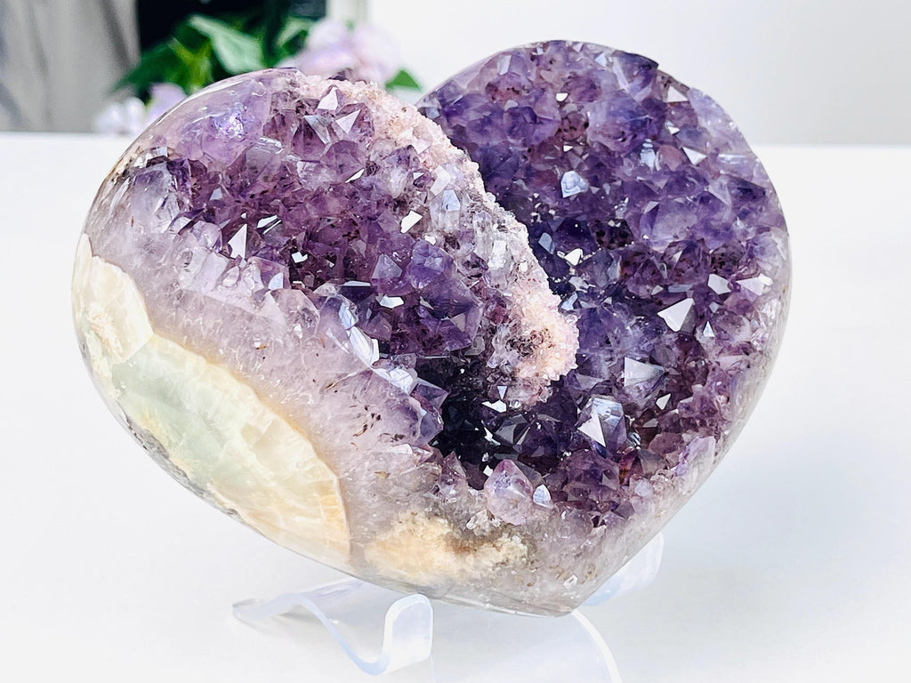 Amethyst Heart, Unique Druzy Amethyst Crystal Heart, High Quality Natural Amethyst Druzy Heart, Crystal Gift, Healing Crystal