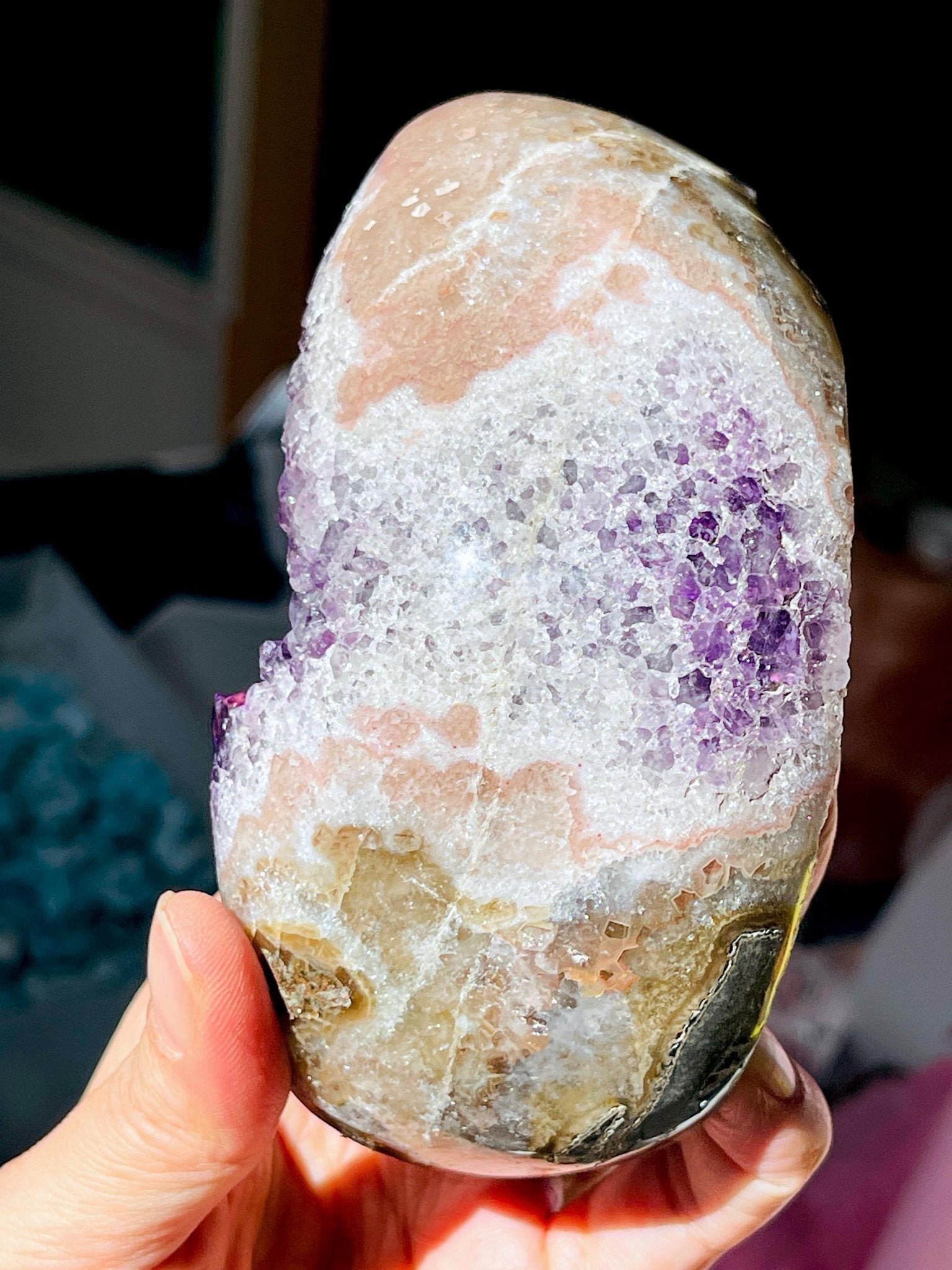 Extraordinary Amethyst Geode Crystal, Amethyst formation, Amethyst Display, Amethyst Specimen Crystal Gift, Unique Gift - Million Years Crystal