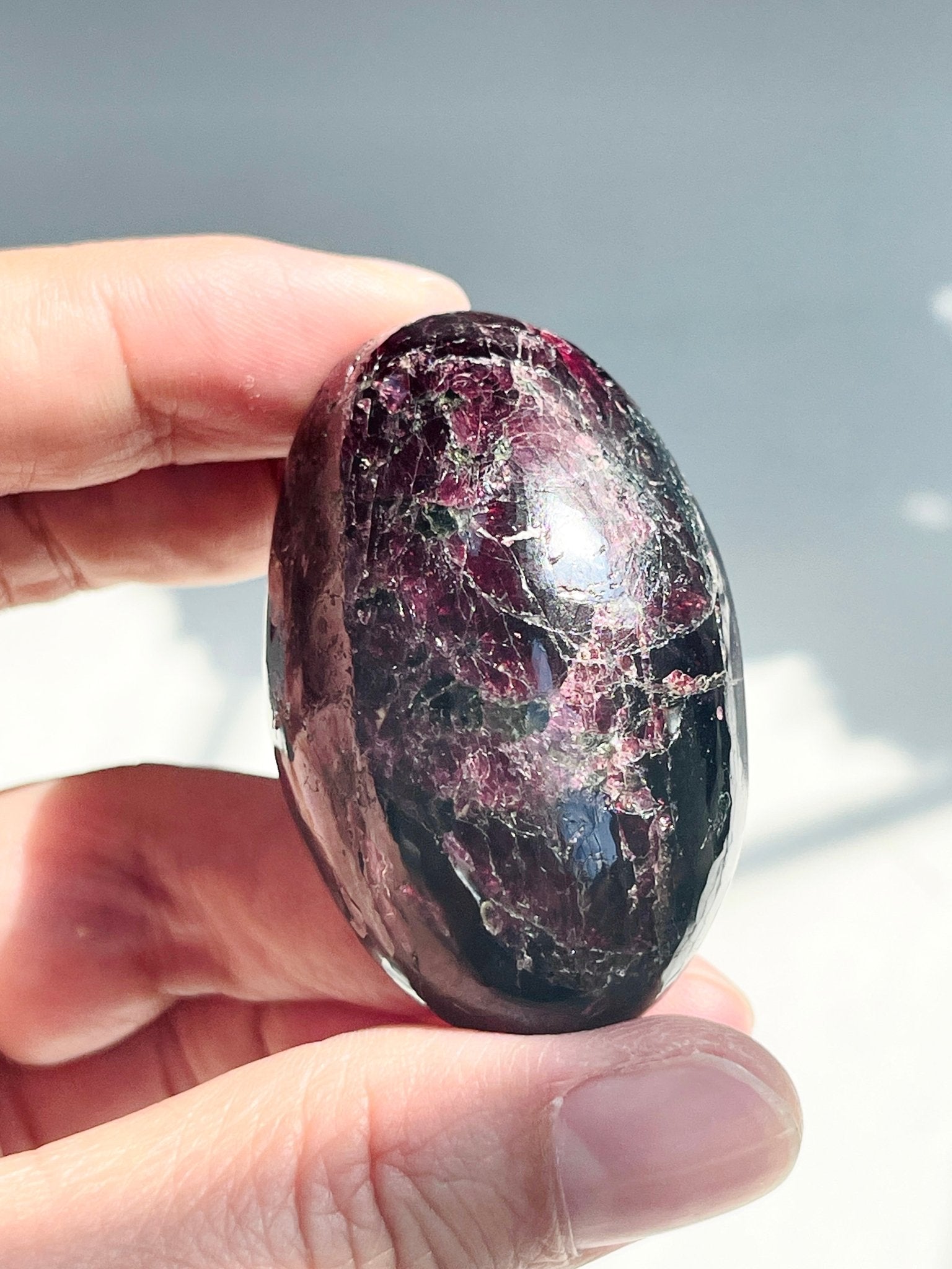 Gemy Garnet Crystal Shiva, Garnet Shiva Lingam, High Quality Garnet Crystal, Crystal Gift, Healing Crystal 10 - Million Years Crystal
