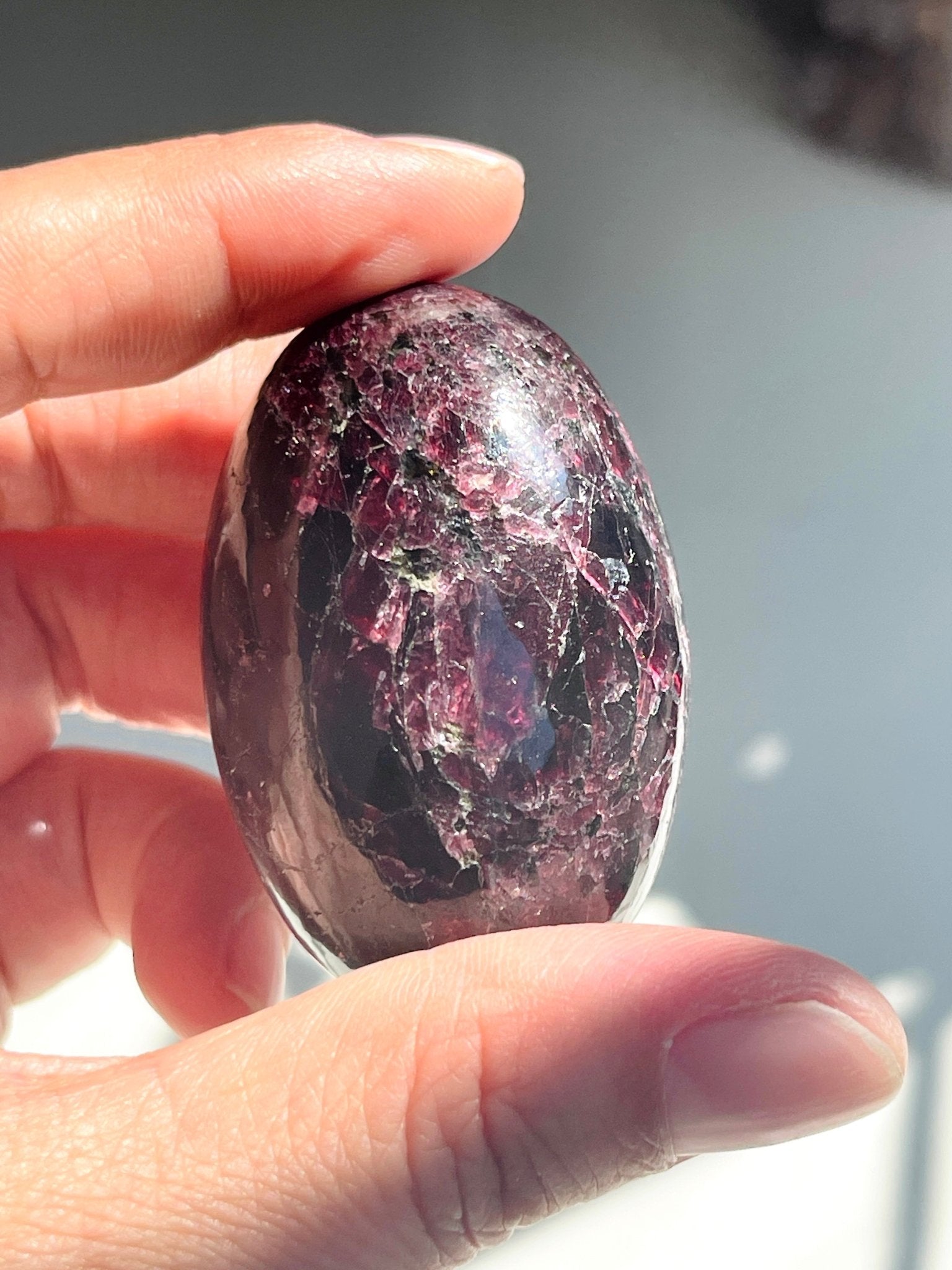 Gemy Garnet Crystal Shiva, Garnet Shiva Lingam, High Quality Garnet Crystal, Crystal Gift, Healing Crystal 12 - Million Years Crystal